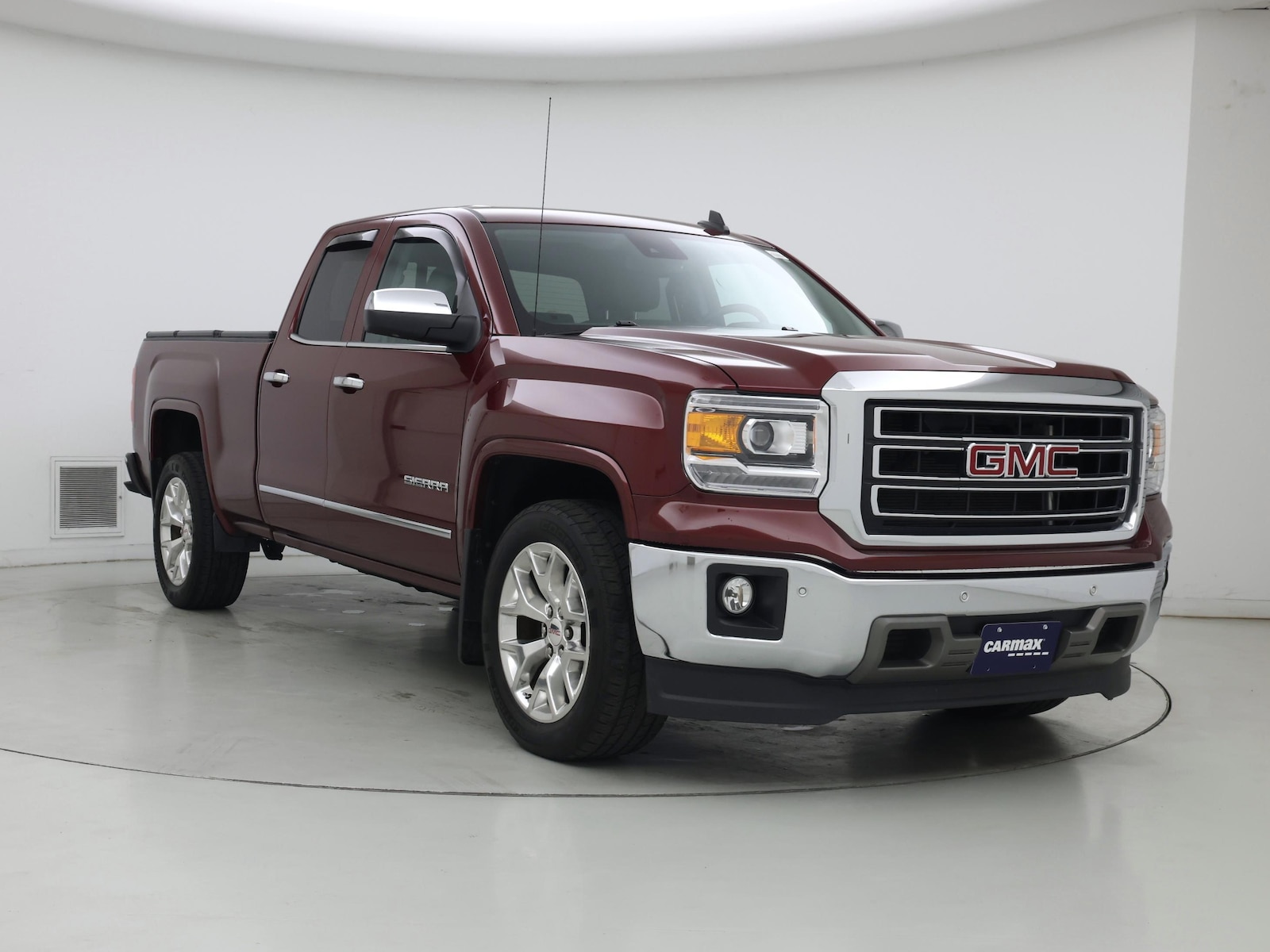 2015 GMC Sierra 1500 SLT - Photo 2