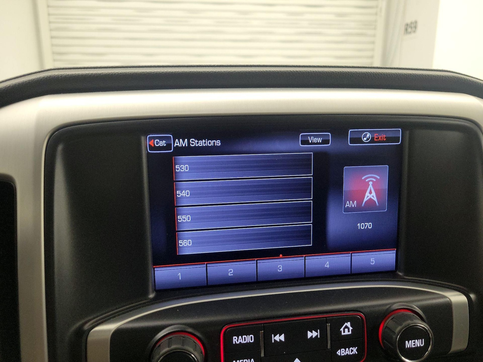 2015 GMC Sierra 1500 SLT - Photo 17