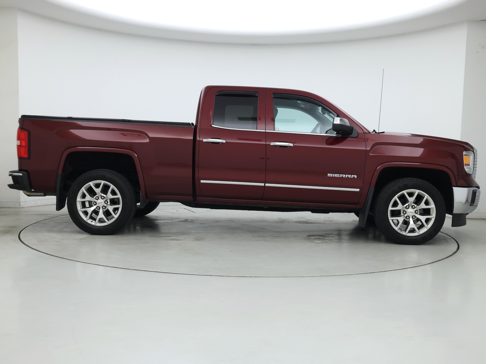 2015 GMC Sierra 1500 SLT - Photo 8