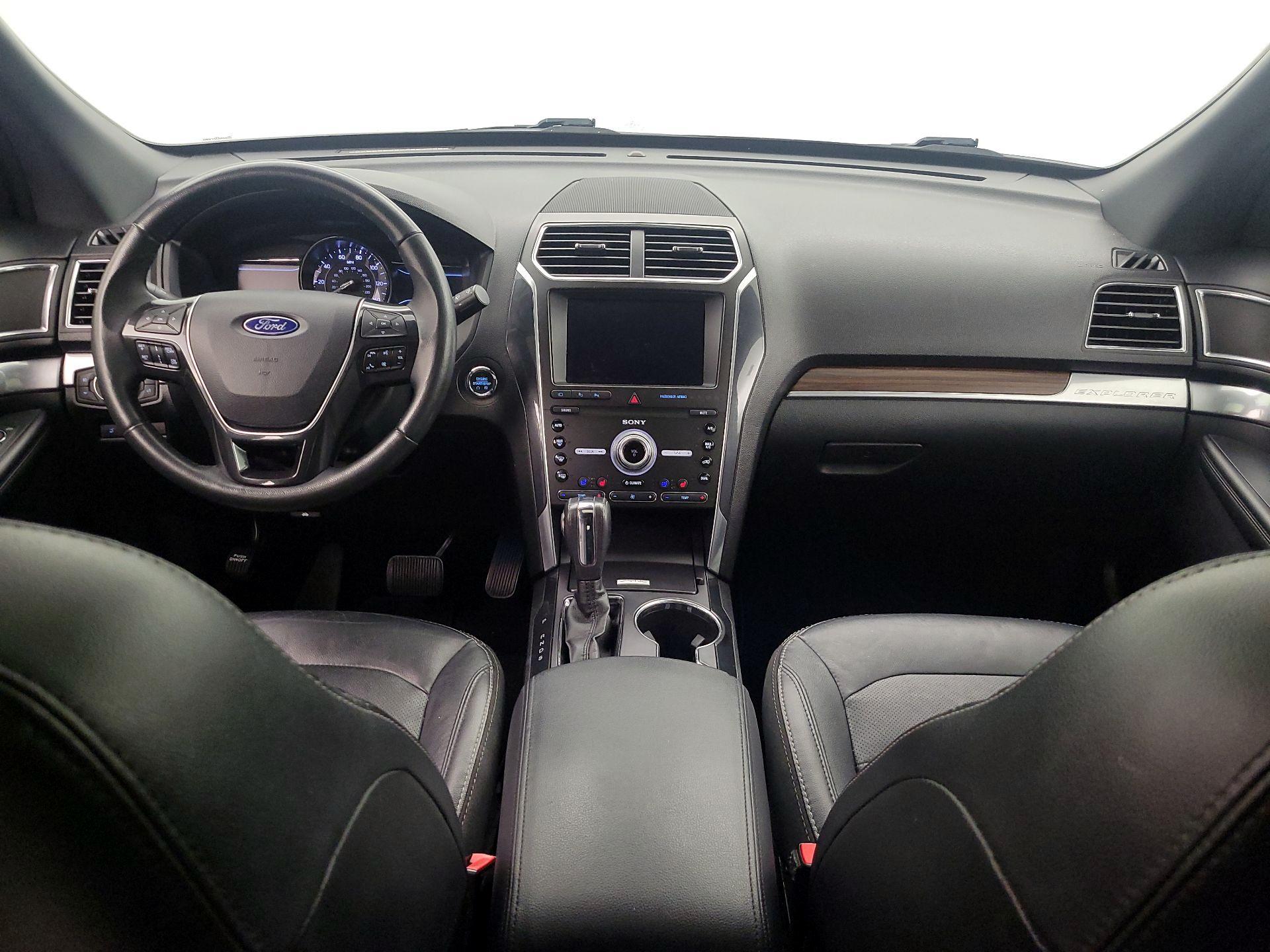 Thumbnail: 2019 Ford Explorer - 9