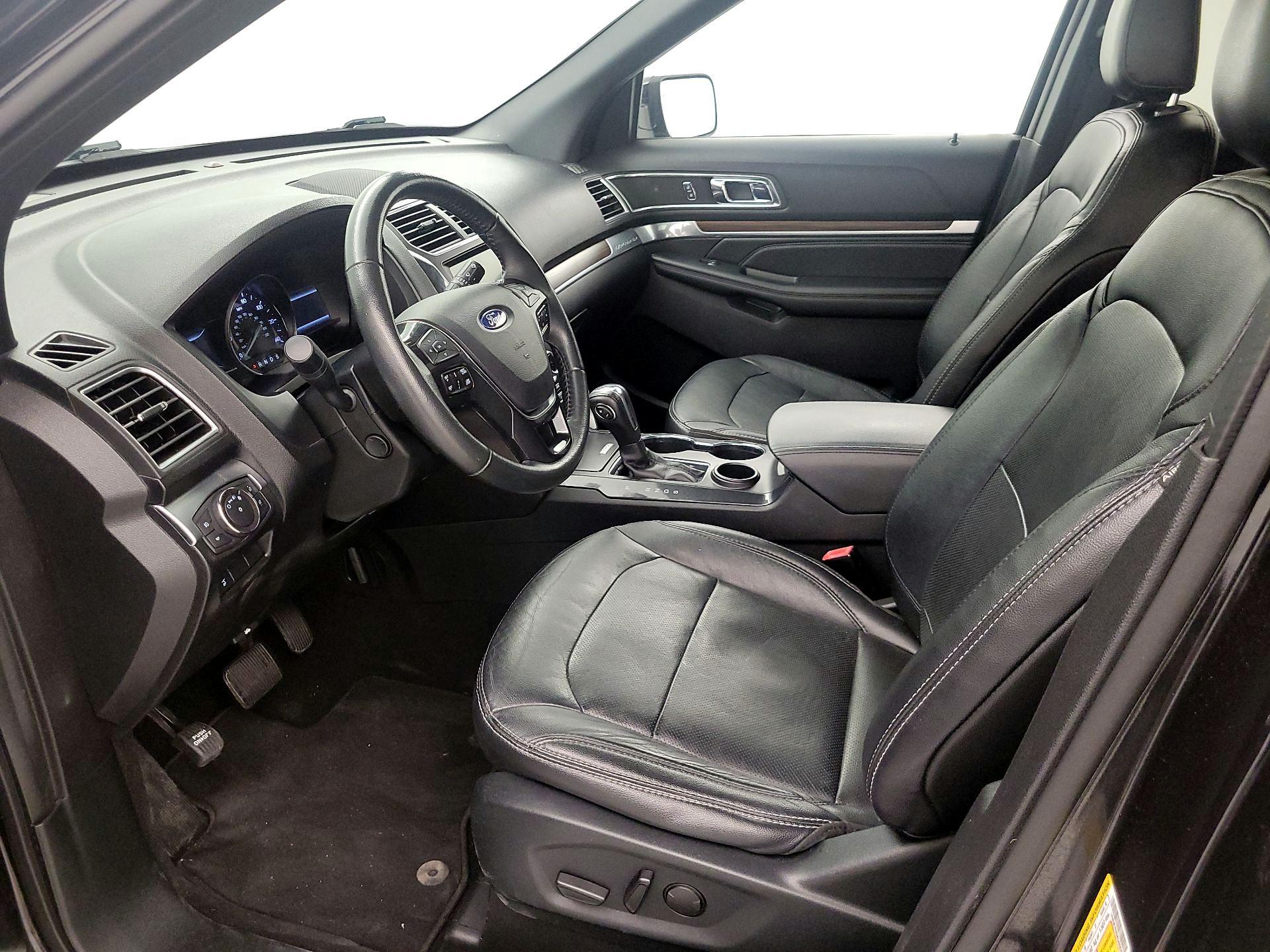 Thumbnail: 2019 Ford Explorer - 11