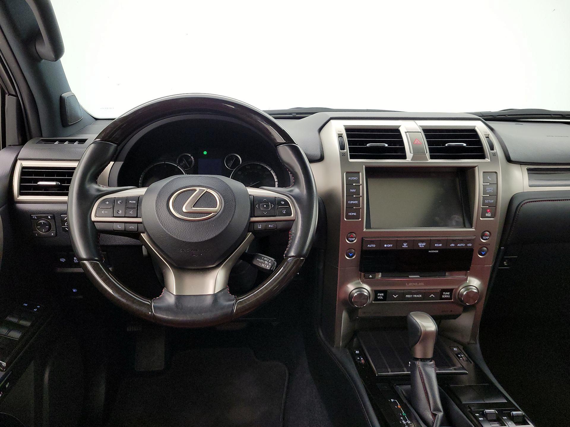 Thumbnail: 2021 Lexus GX - 10