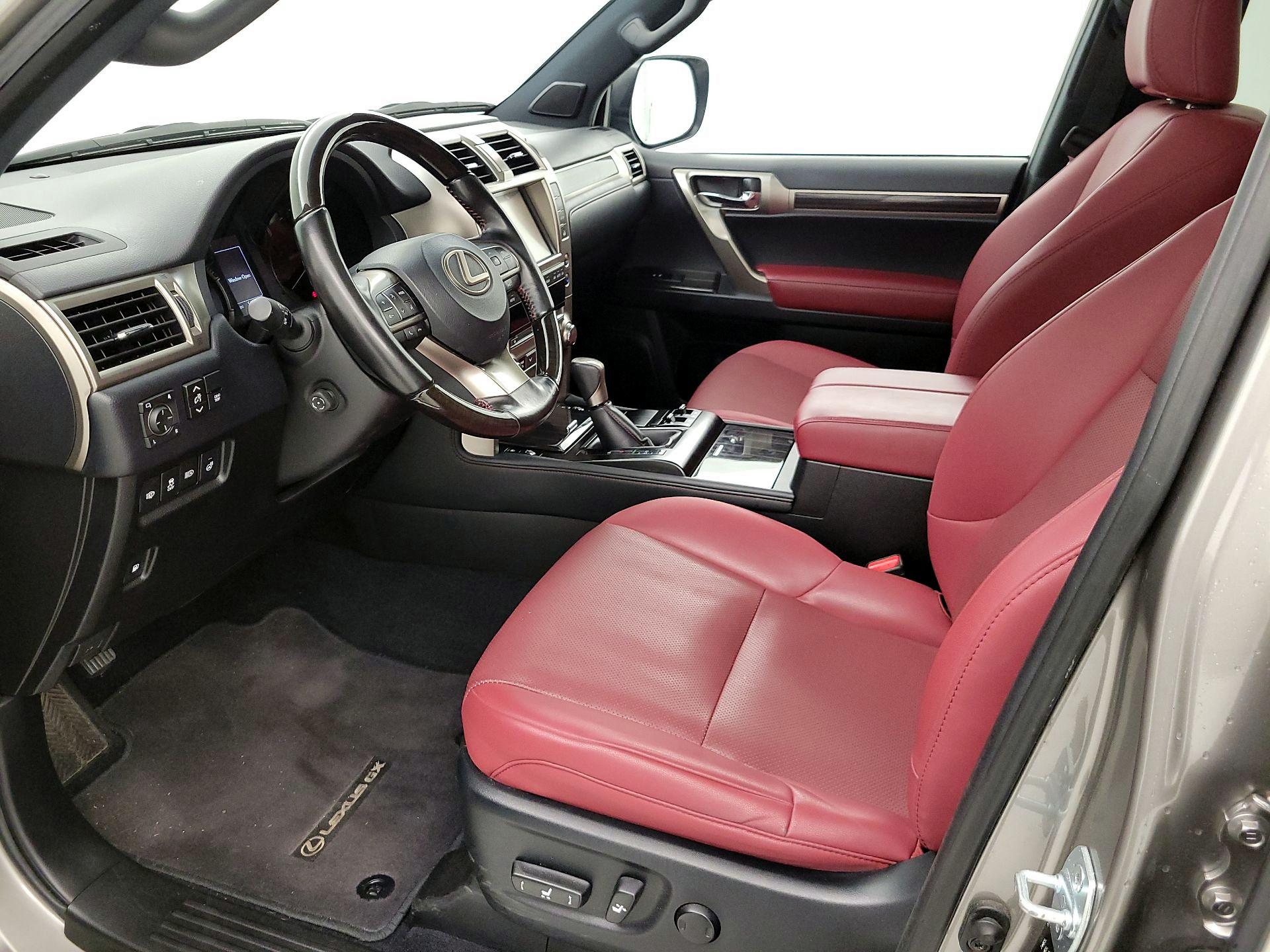 Thumbnail: 2021 Lexus GX - 11
