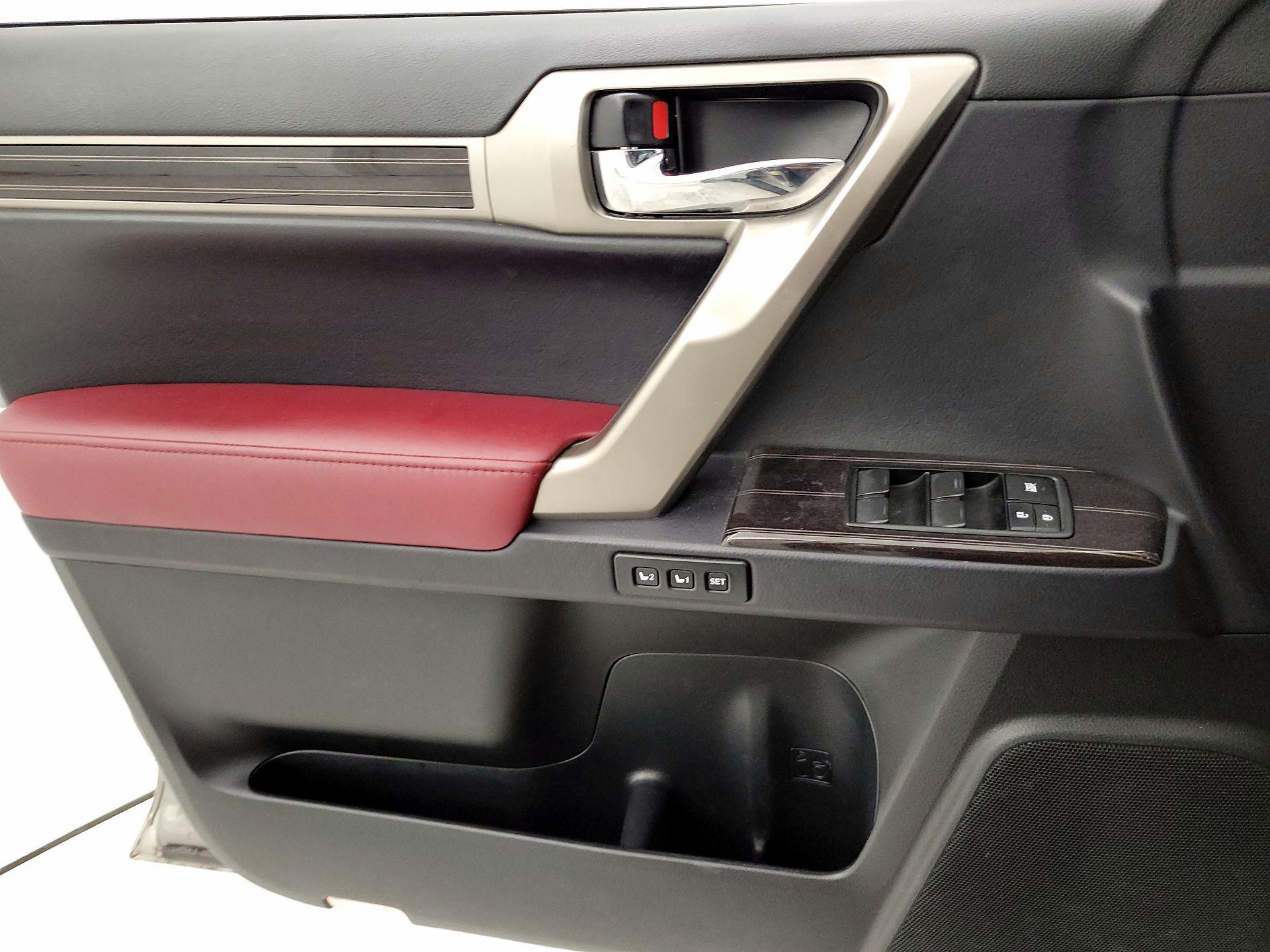 Thumbnail: 2021 Lexus GX - 12