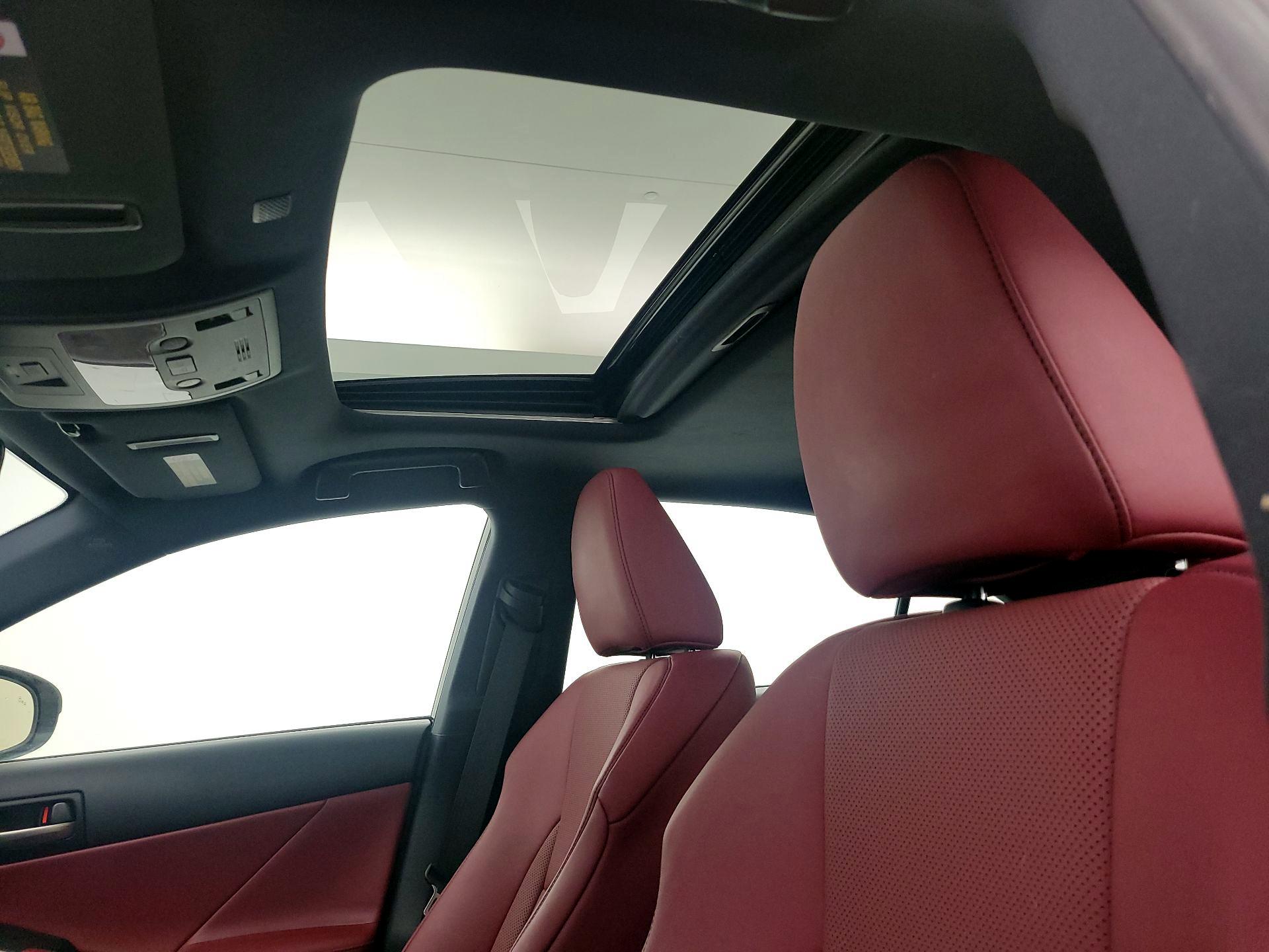 Thumbnail: 2019 Lexus IS - 19