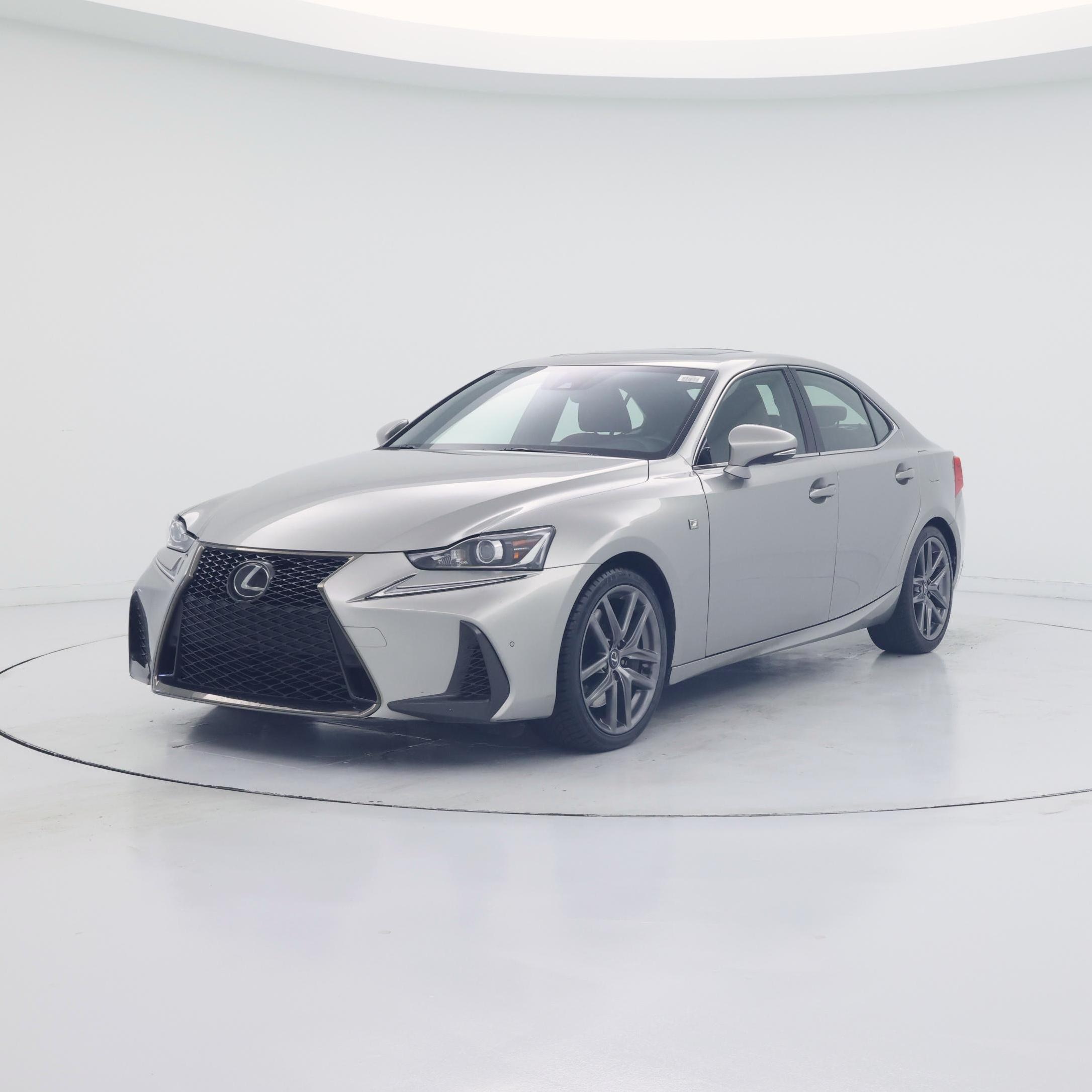 Thumbnail: 2019 Lexus IS - 4