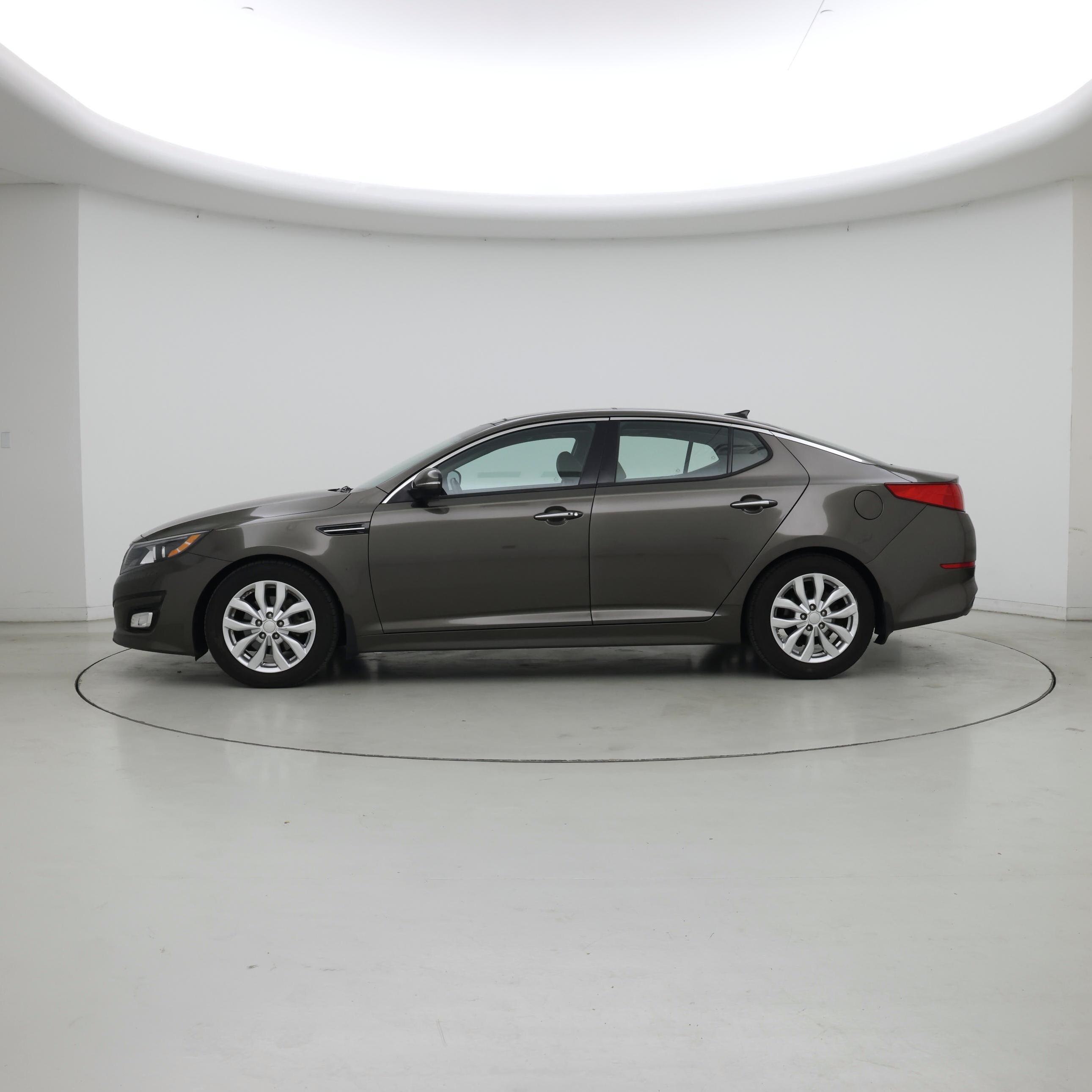 Thumbnail: 2014 Kia Optima - 3