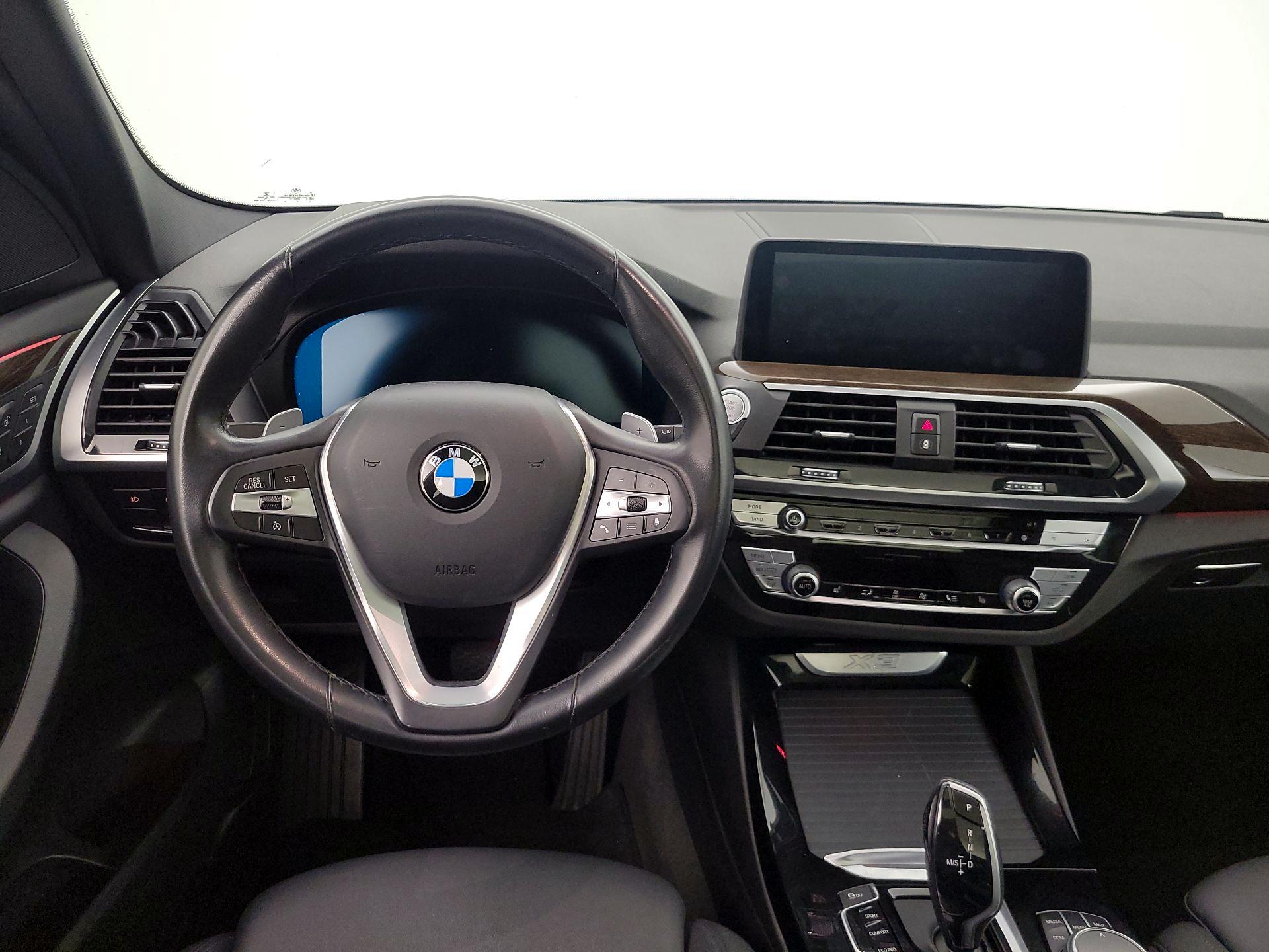 Thumbnail: 2021 BMW X3 - 10