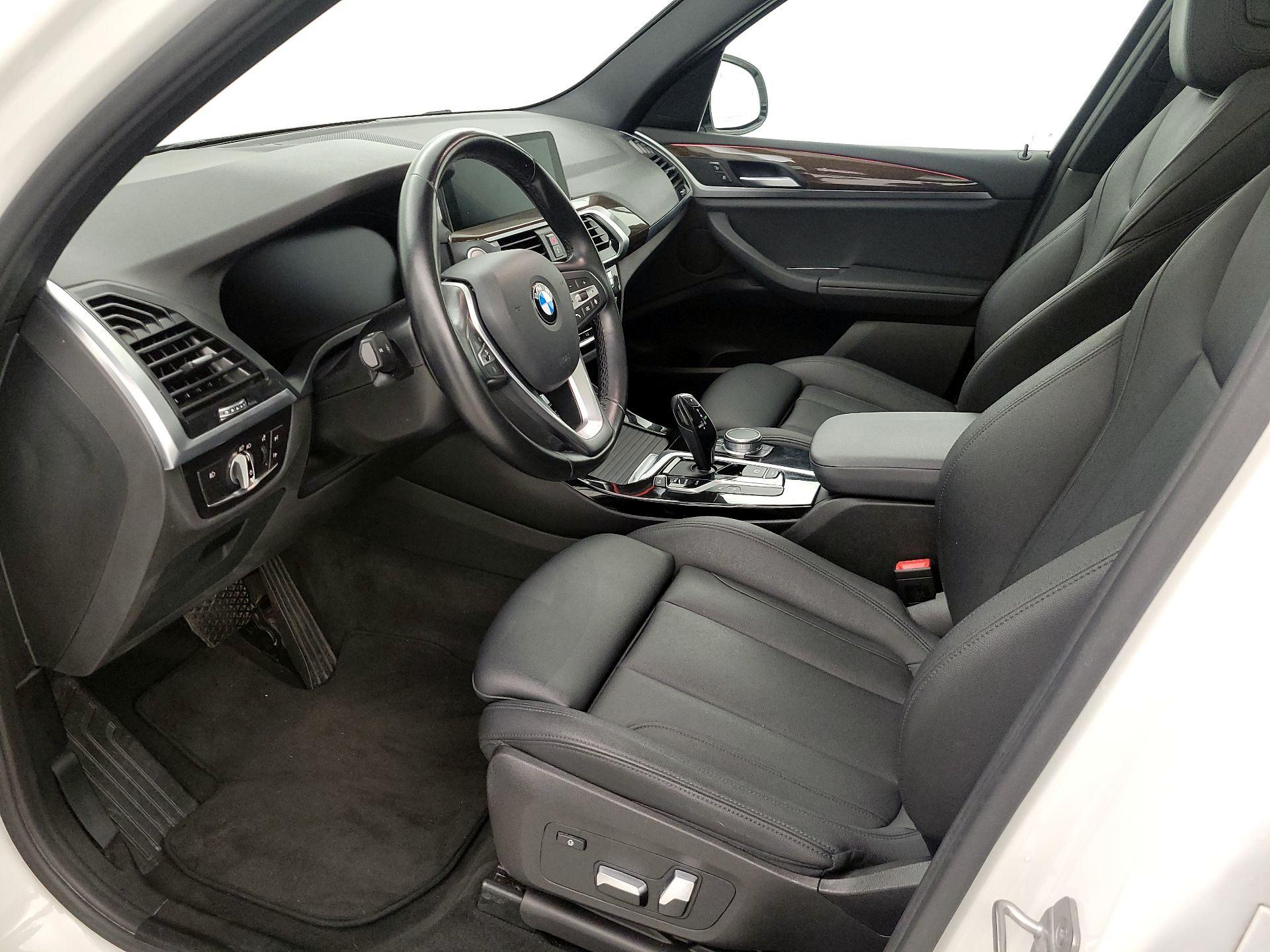 Thumbnail: 2021 BMW X3 - 11