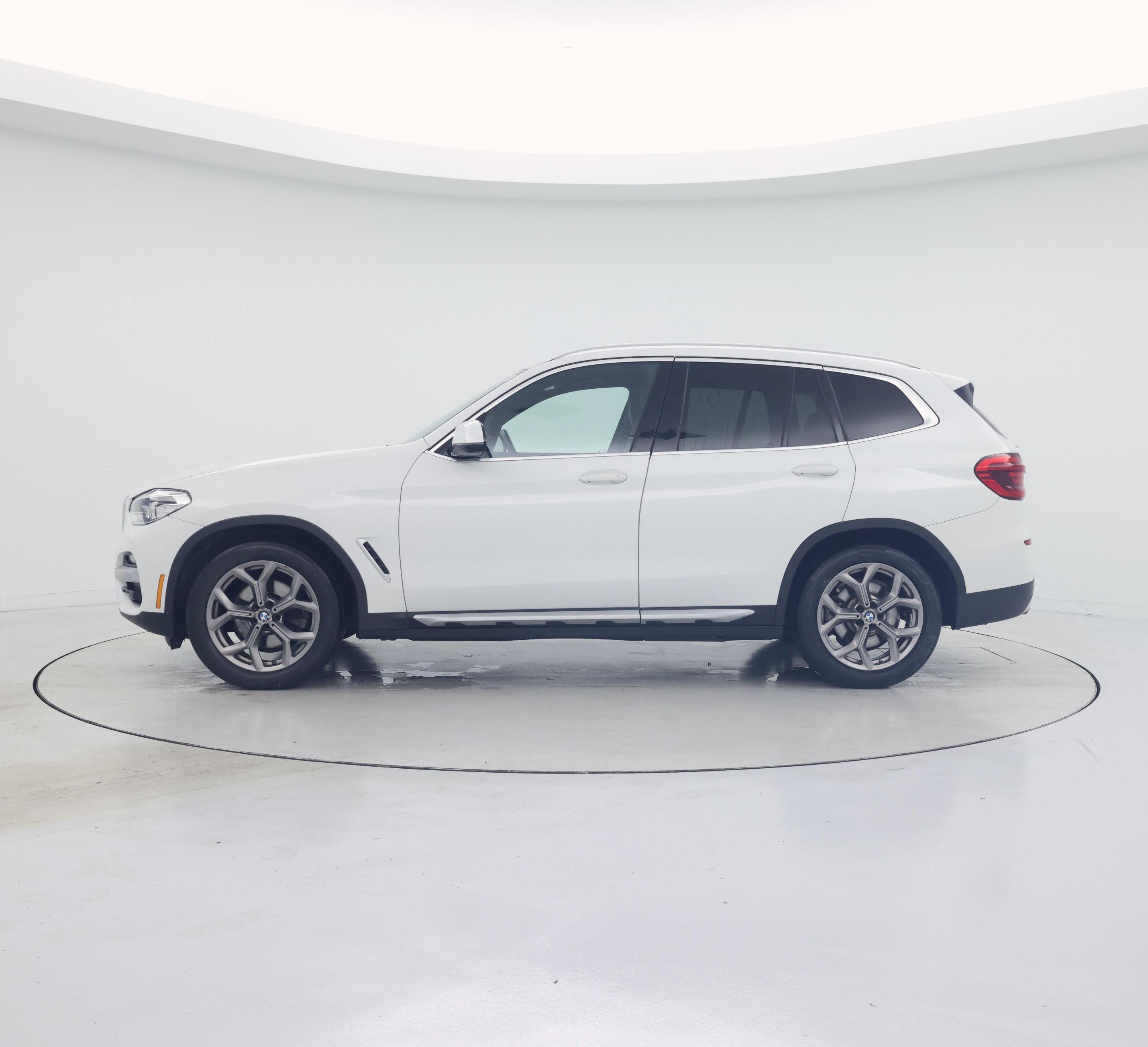 Thumbnail: 2021 BMW X3 - 3