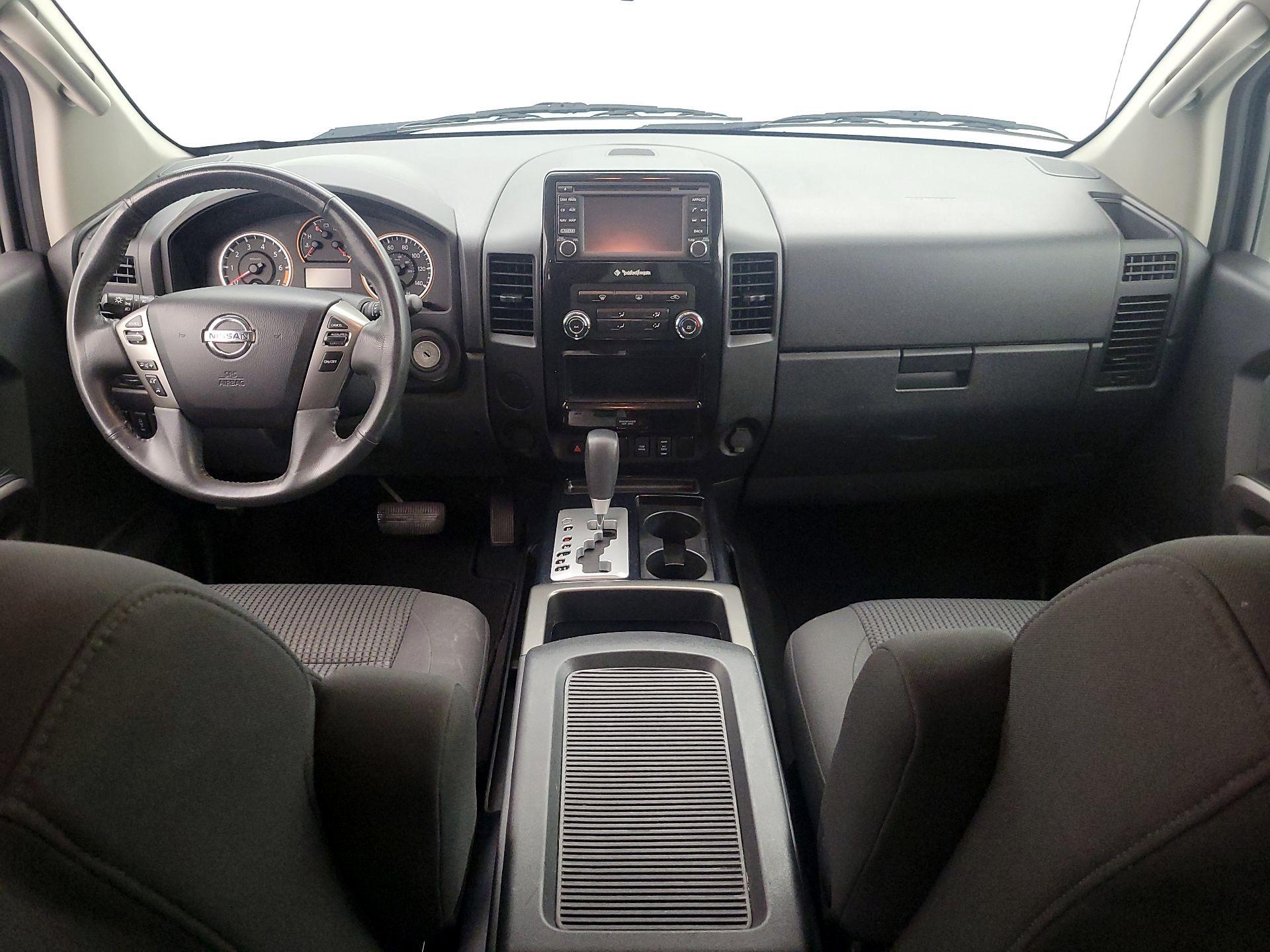 Thumbnail: 2015 Nissan Titan - 9