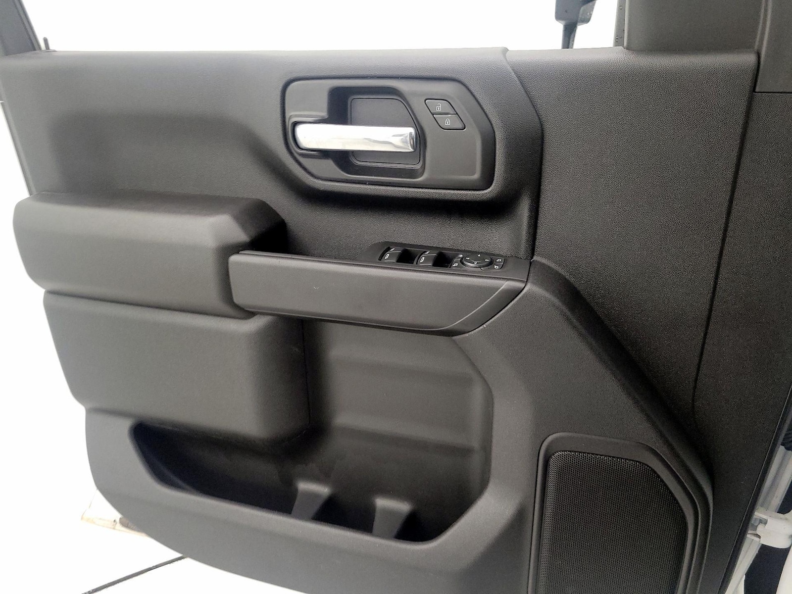 2025 Chevrolet Silverado 2500HD Custom - Photo 13