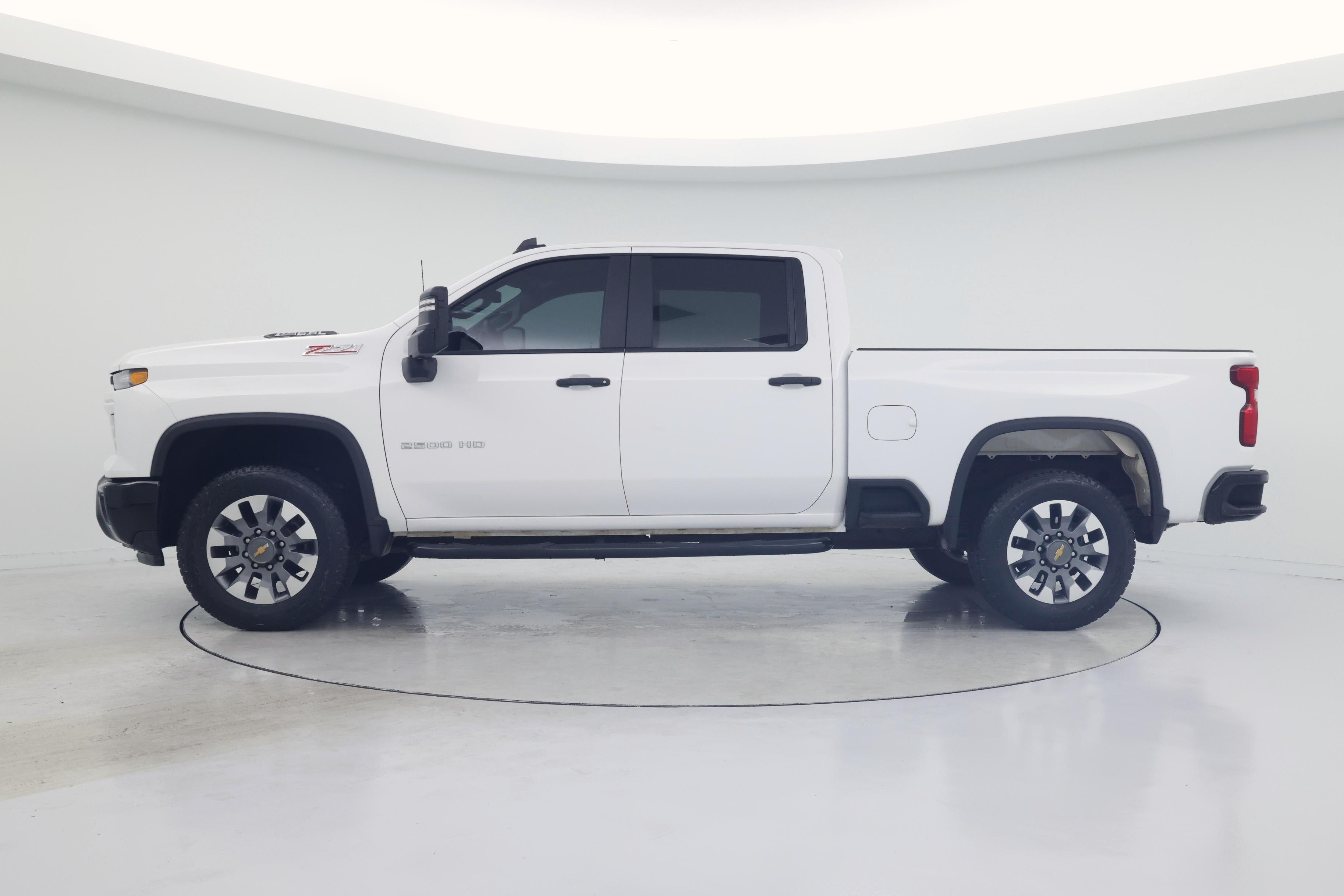 Thumbnail: 2025 Chevrolet Silverado 2500 - 3