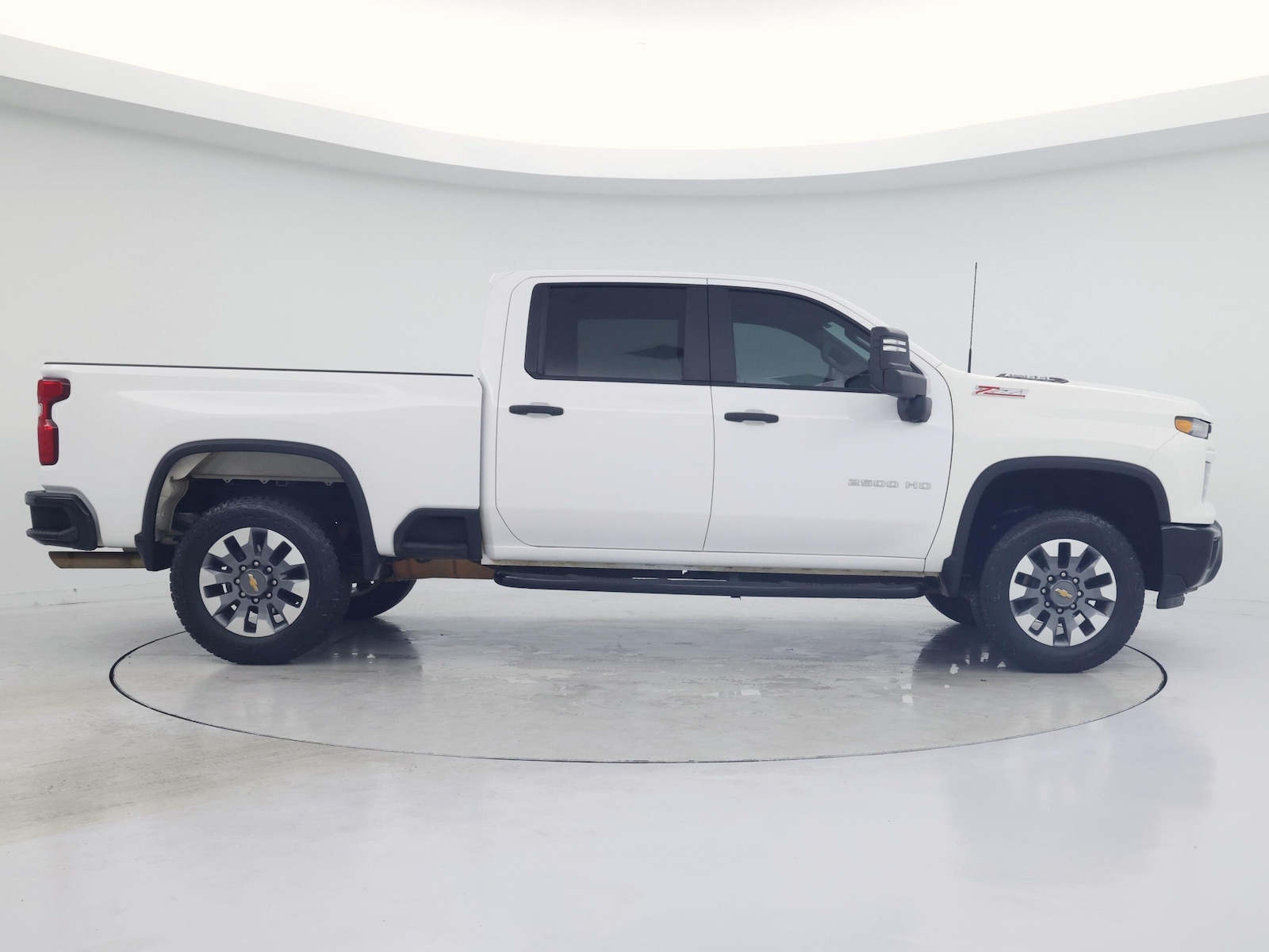 2025 Chevrolet Silverado 2500HD Custom - Photo 8