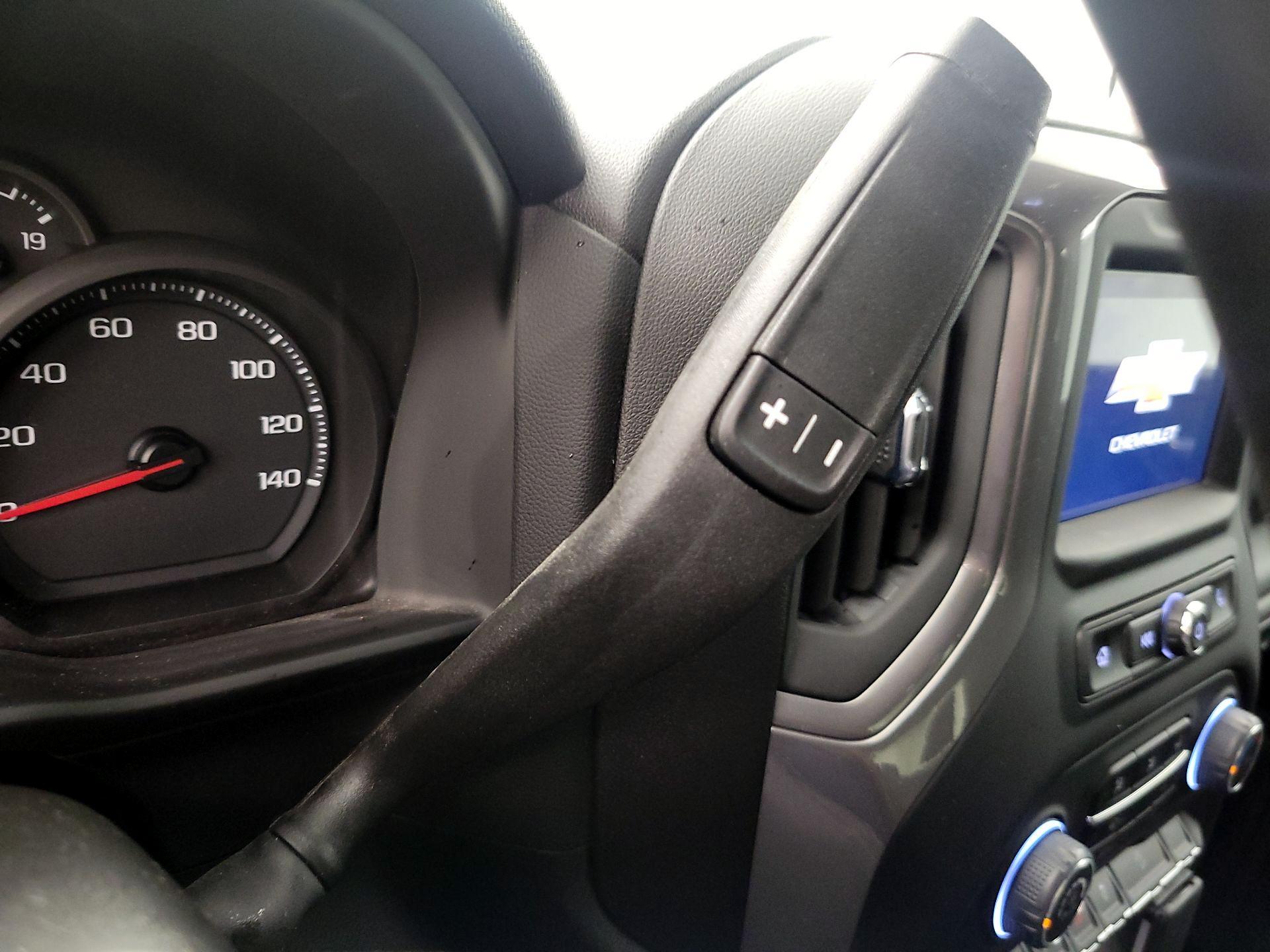 Thumbnail: 2025 Chevrolet Silverado 2500 - 17