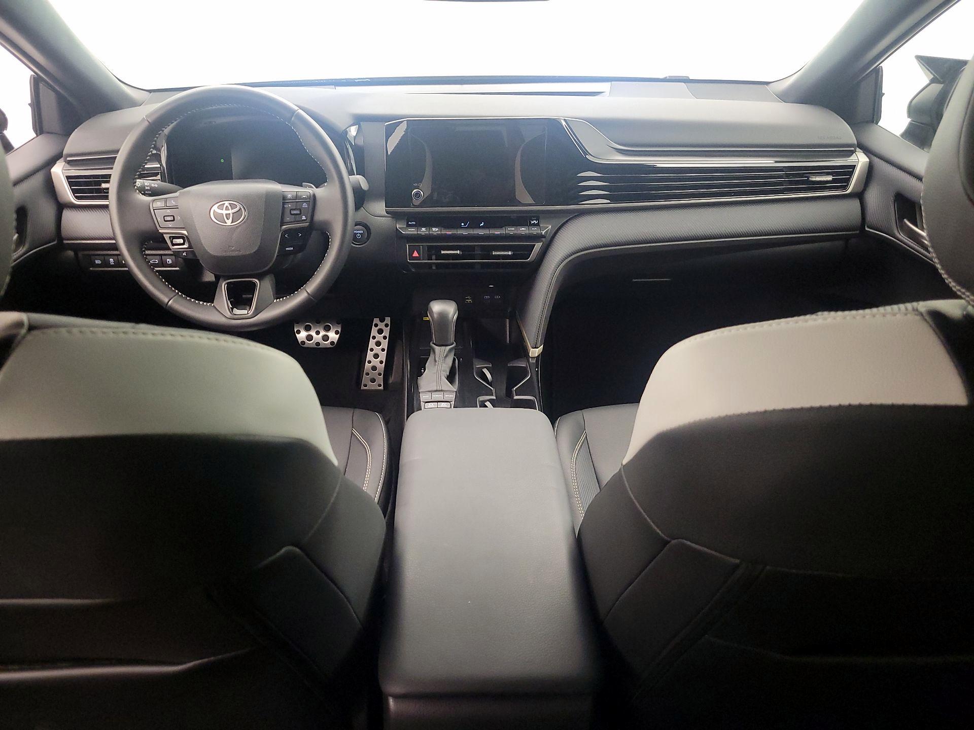 Thumbnail: 2025 Toyota Camry - 9