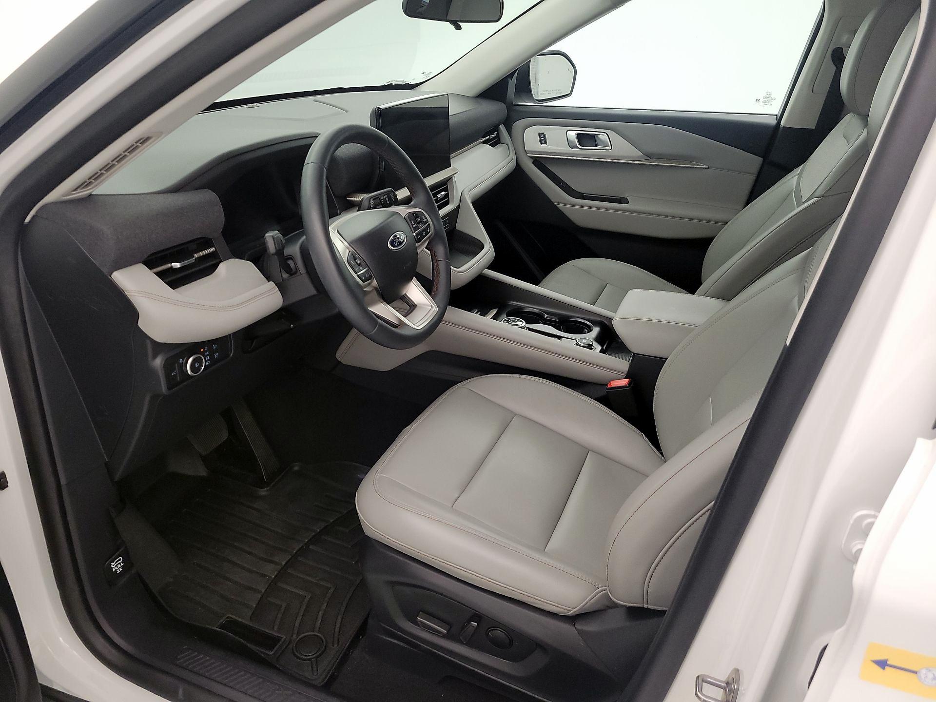 Thumbnail: 2025 Ford Explorer - 11