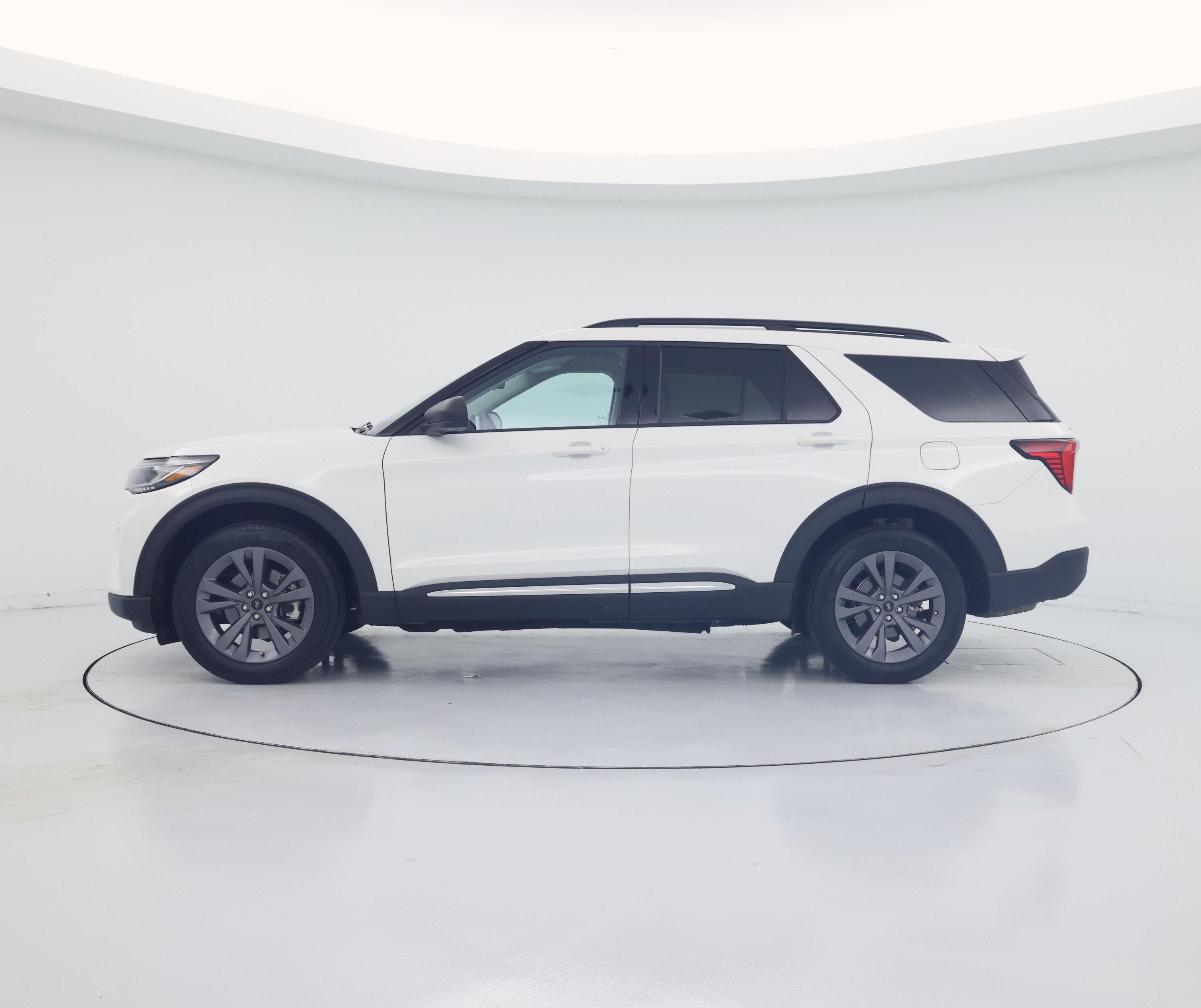 Thumbnail: 2025 Ford Explorer - 3