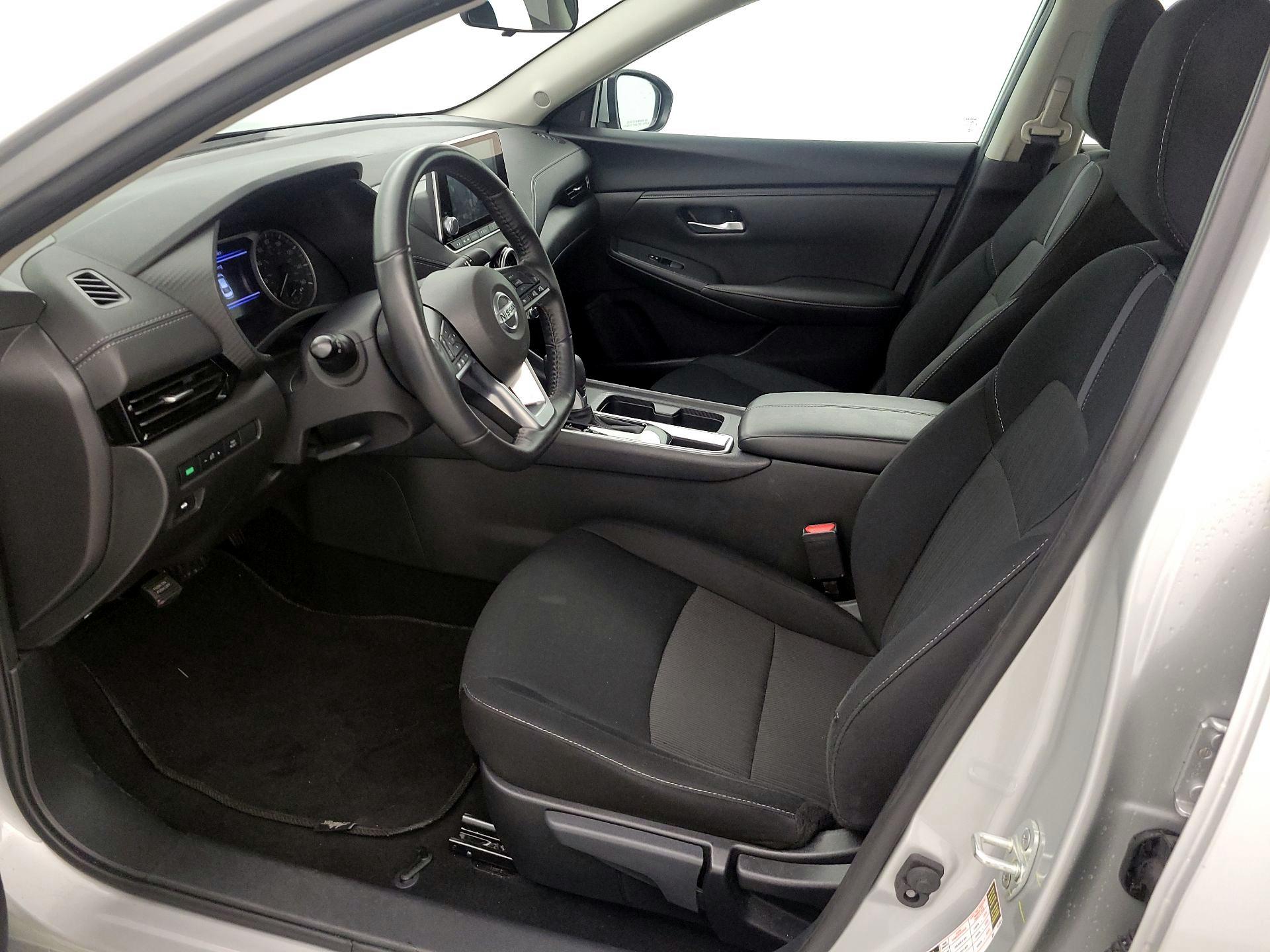 Thumbnail: 2023 Nissan Sentra - 11