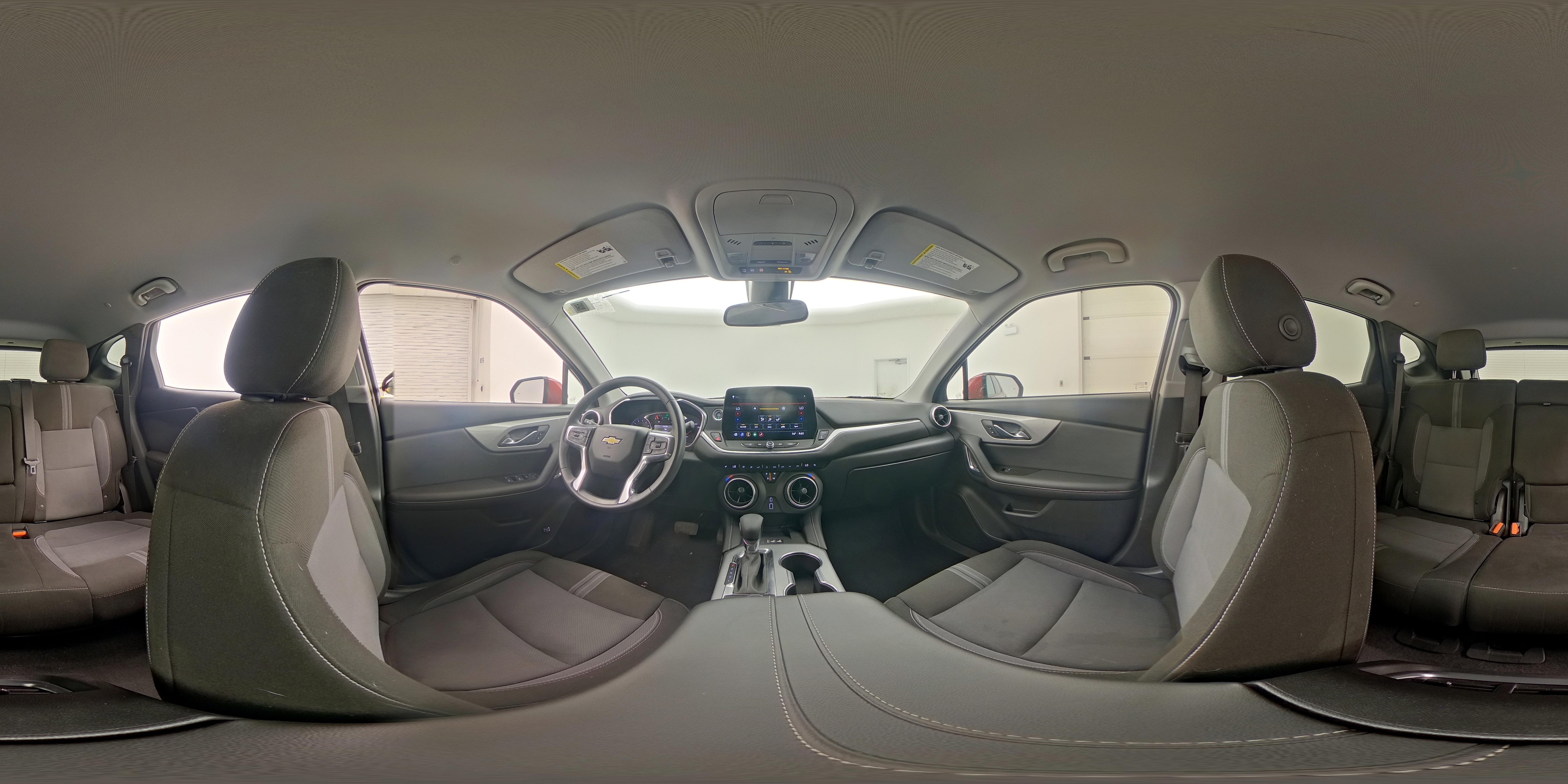 2023 Chevrolet Blazer 2LT - Photo 25