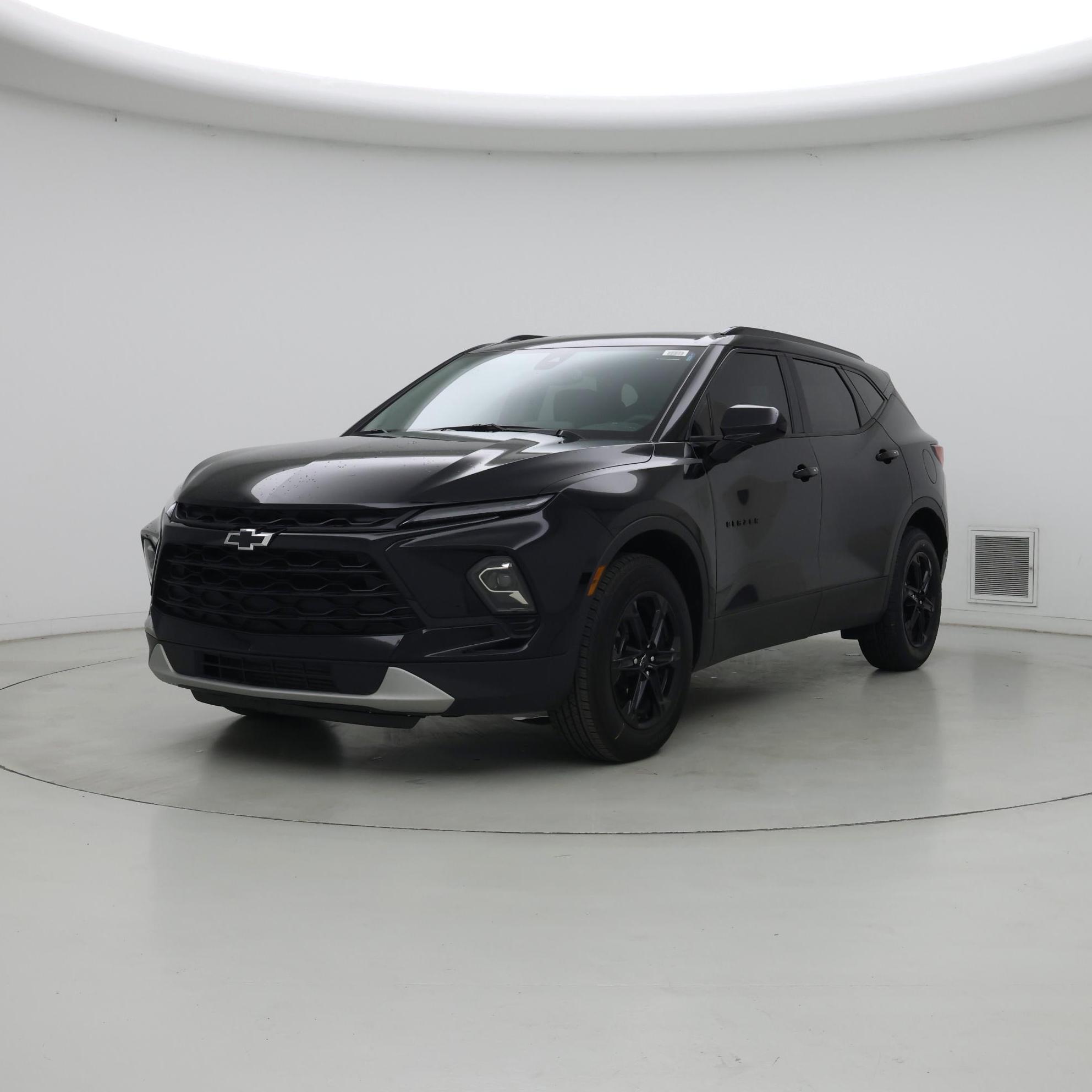 Thumbnail: 2023 Chevrolet Blazer - 4