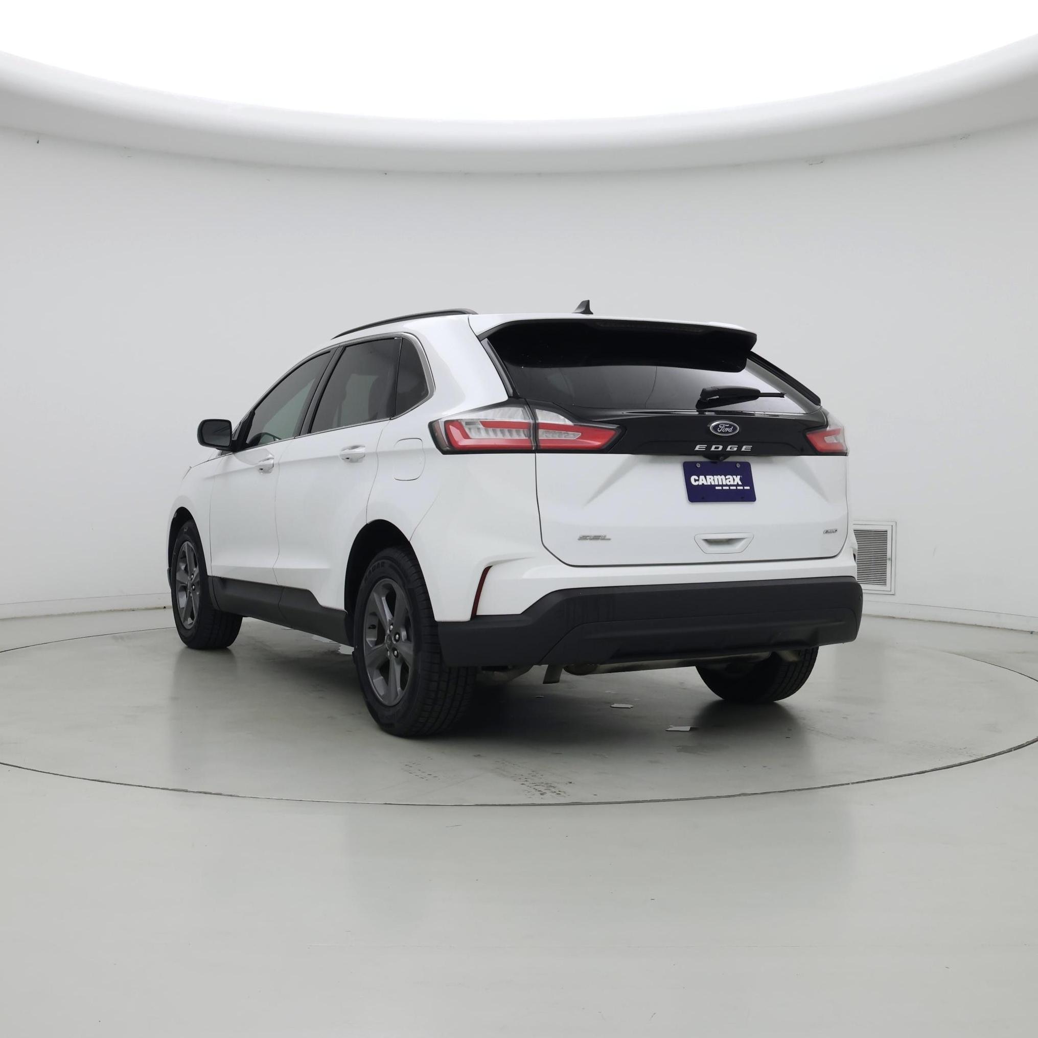Thumbnail: 2022 Ford Edge - 2