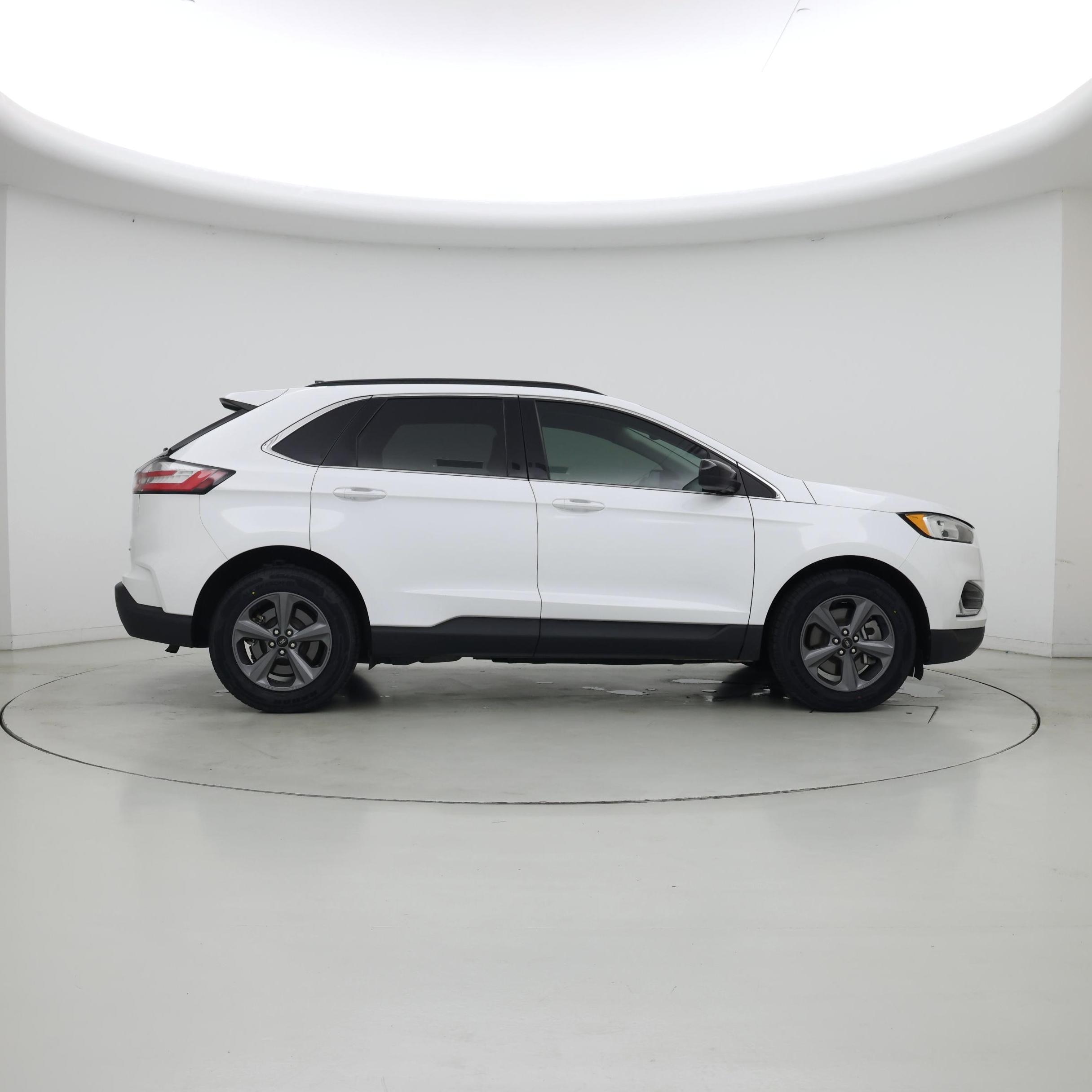 Thumbnail: 2022 Ford Edge - 7