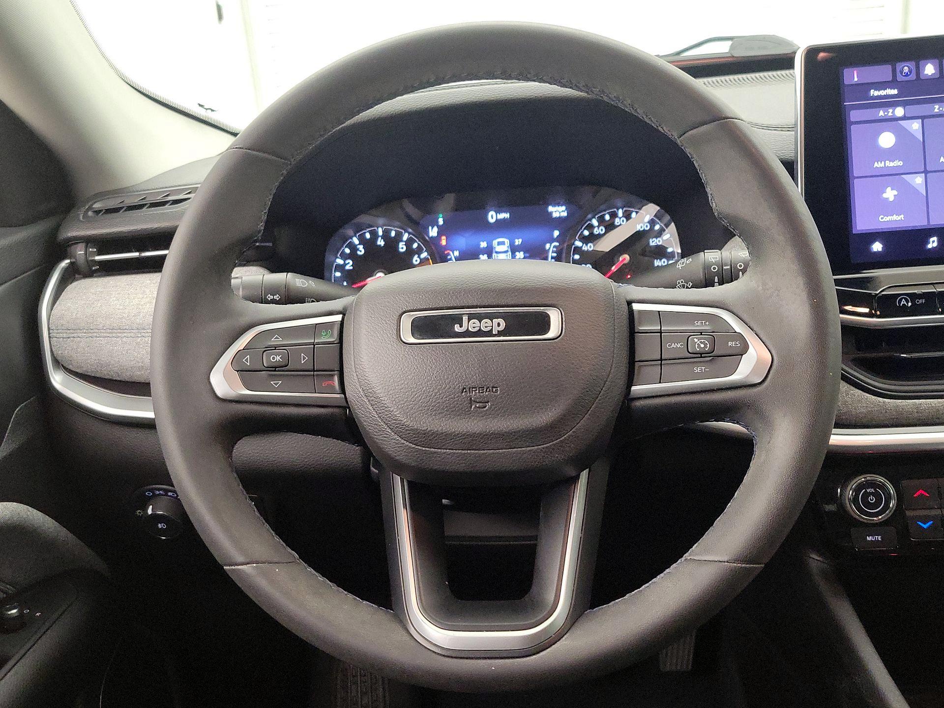 Thumbnail: 2022 Jeep Compass - 10