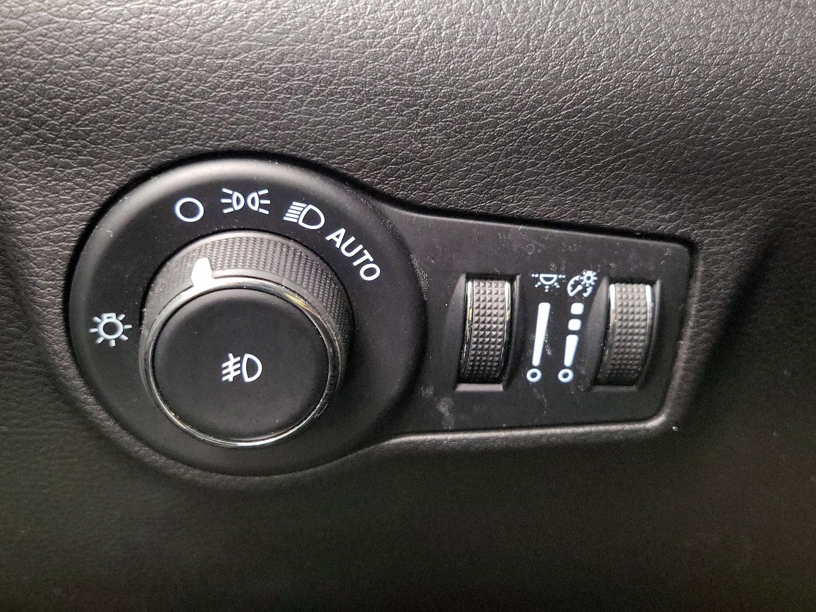 2022 Jeep Compass Latitude - Photo 14