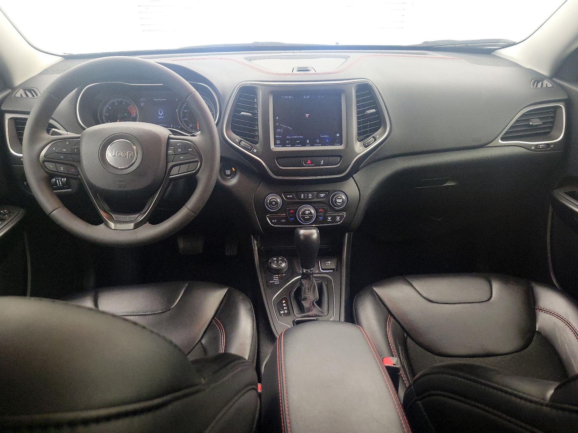 Thumbnail: 2022 Jeep Cherokee - 9
