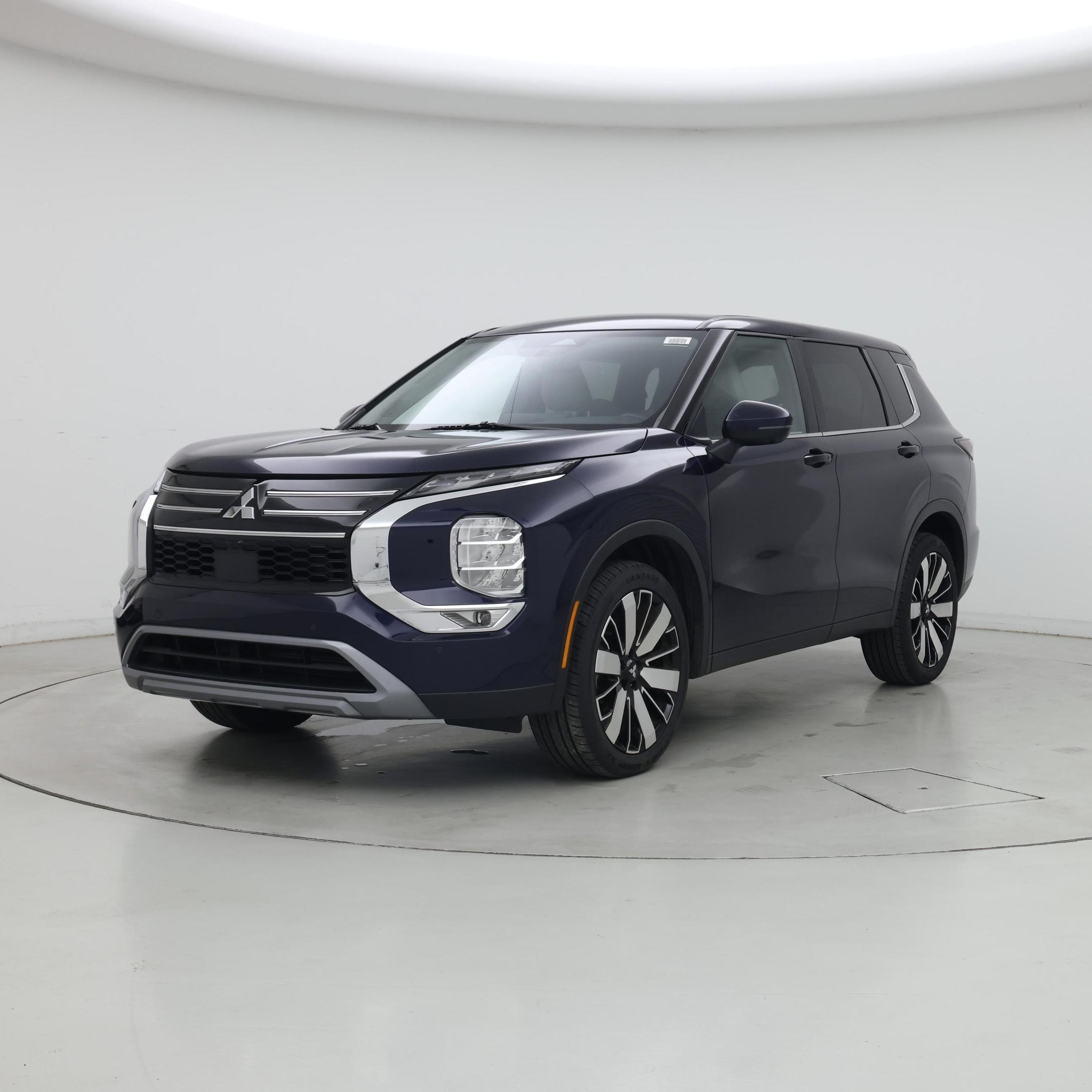 Thumbnail: 2025 Mitsubishi Outlander - 4