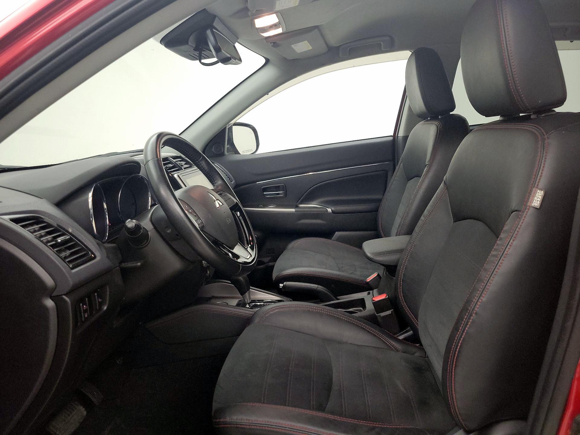 Thumbnail: 2022 Mitsubishi Outlander Sport - 11