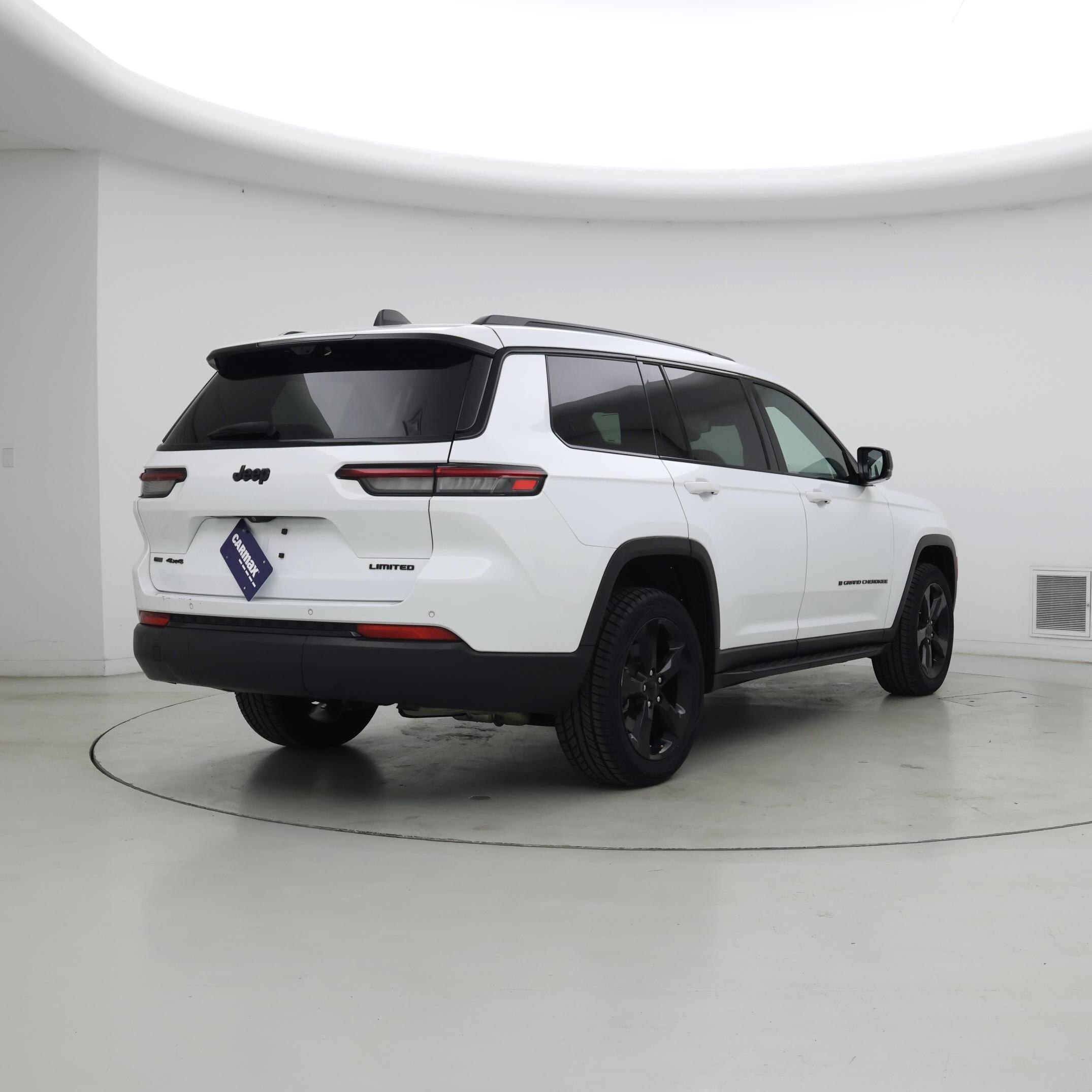 Thumbnail: 2023 Jeep Grand Cherokee L - 8