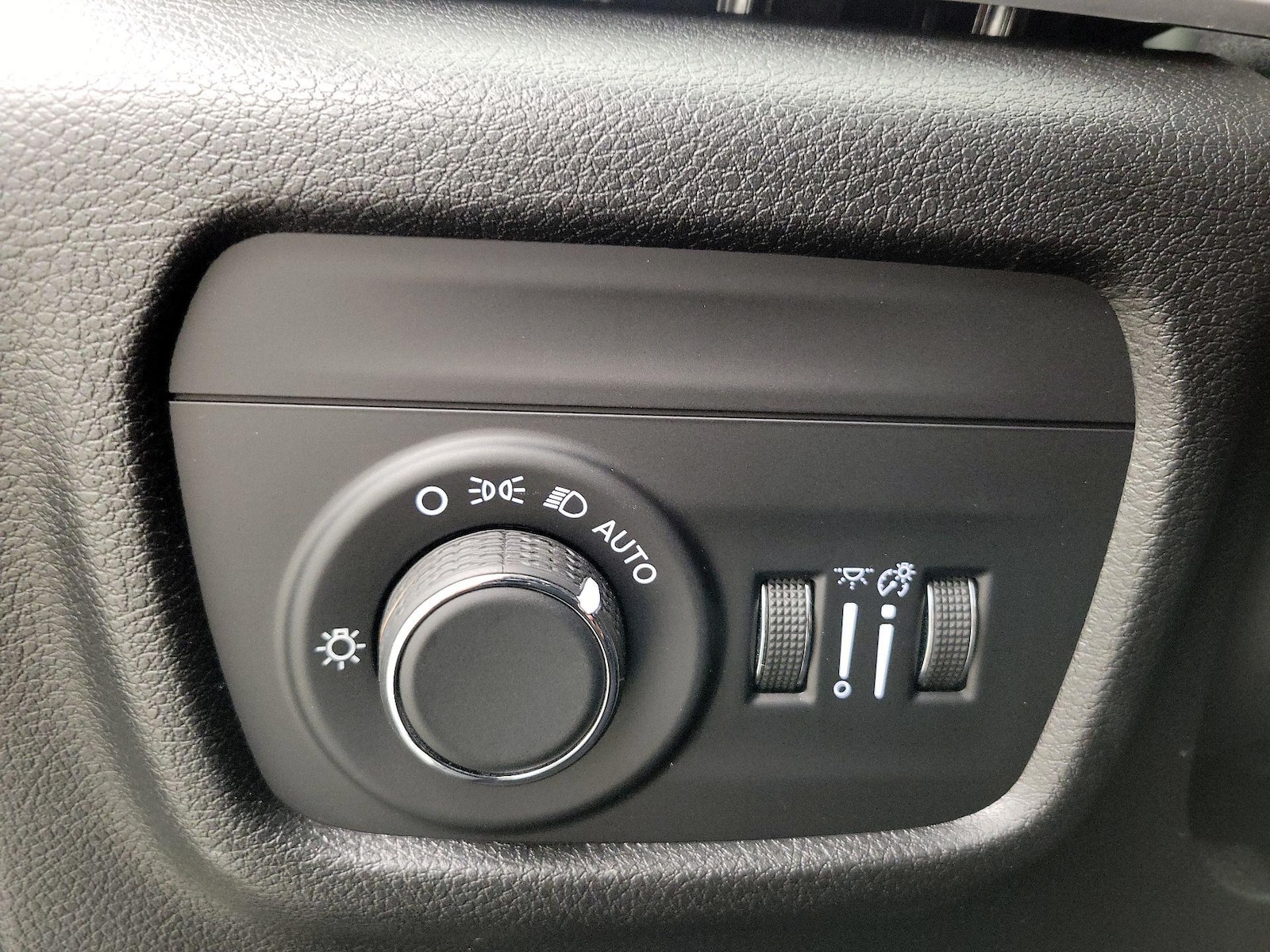 2023 Jeep Grand Cherokee L Laredo - Photo 14