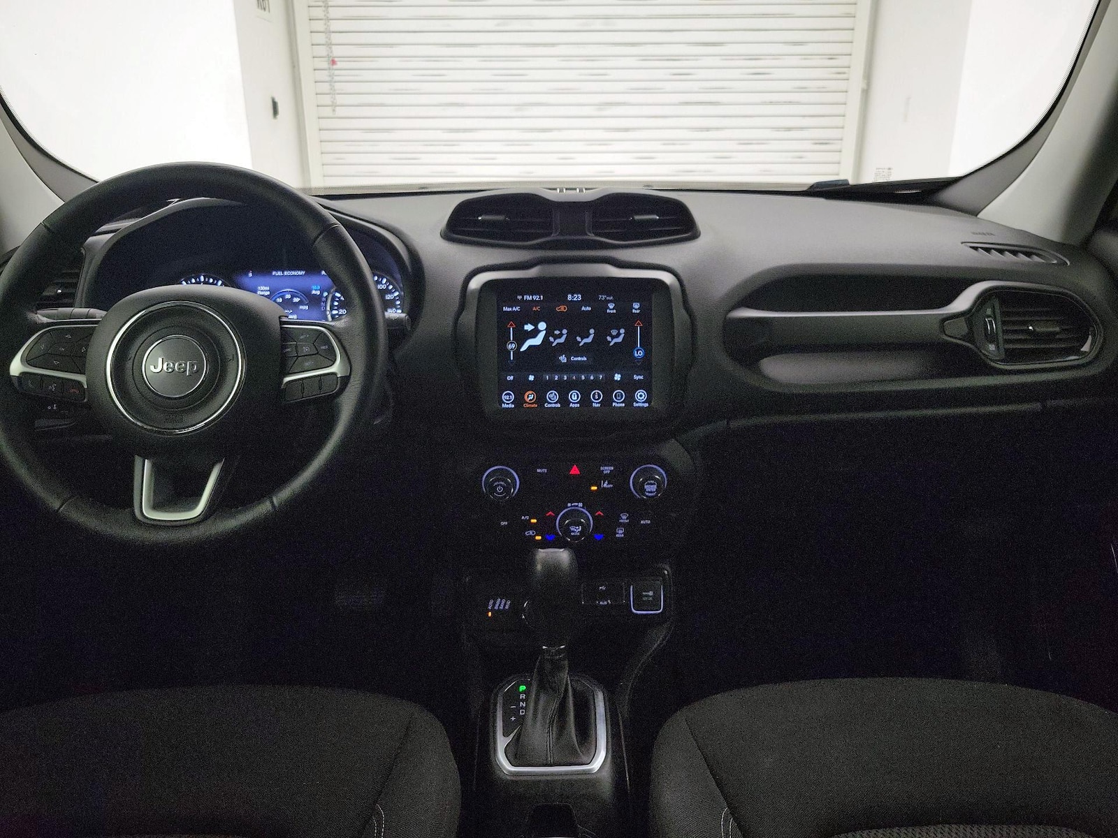 2023 Jeep Renegade Altitude - Photo 10