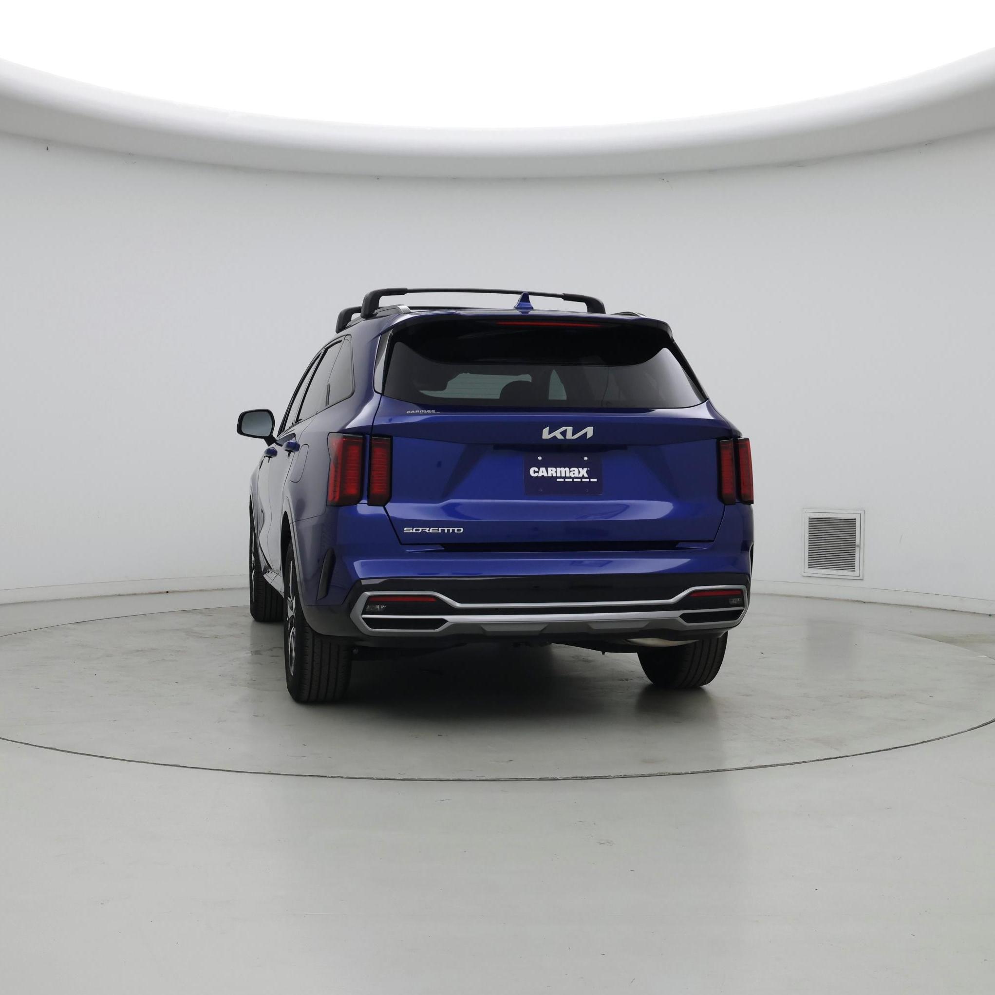 Thumbnail: 2023 Kia Sorento - 6