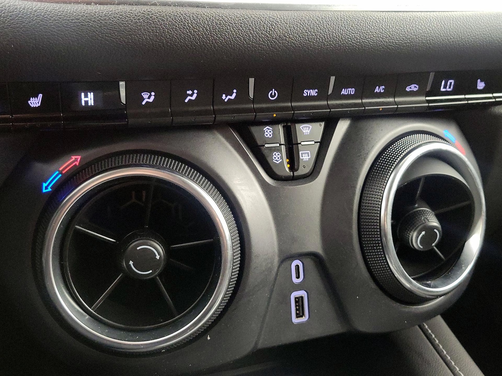 2023 Chevrolet Blazer 2LT - Photo 17