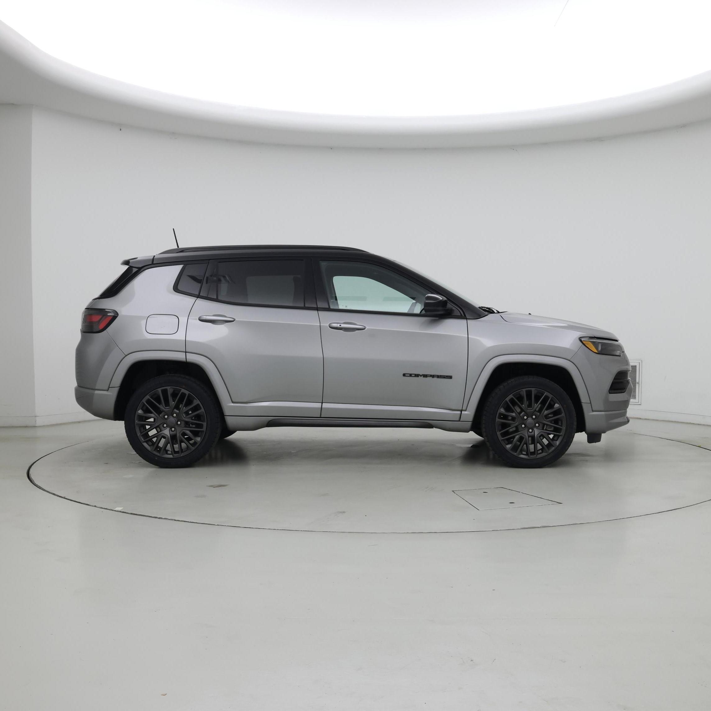 Thumbnail: 2023 Jeep Compass - 7