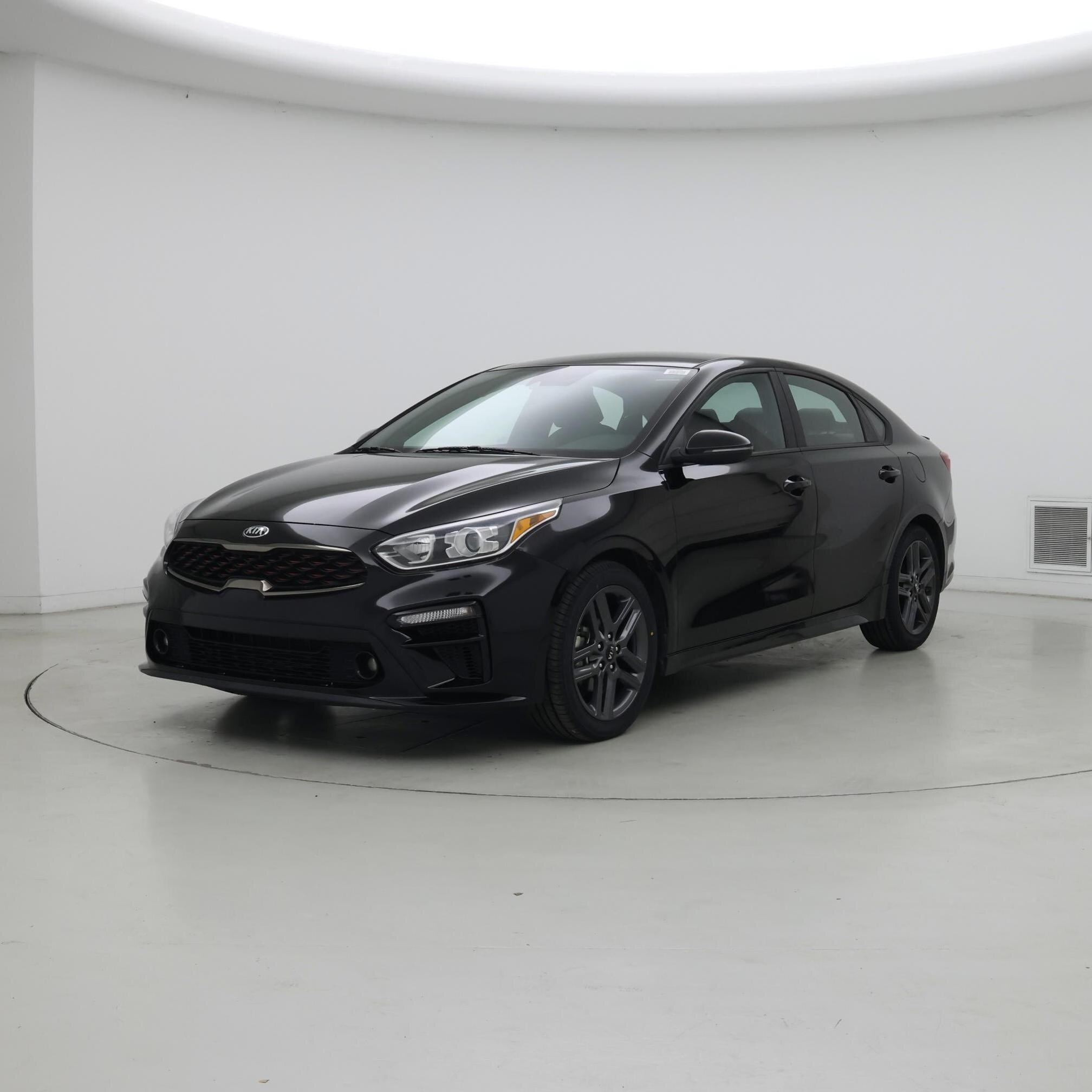 Thumbnail: 2021 Kia Forte - 4