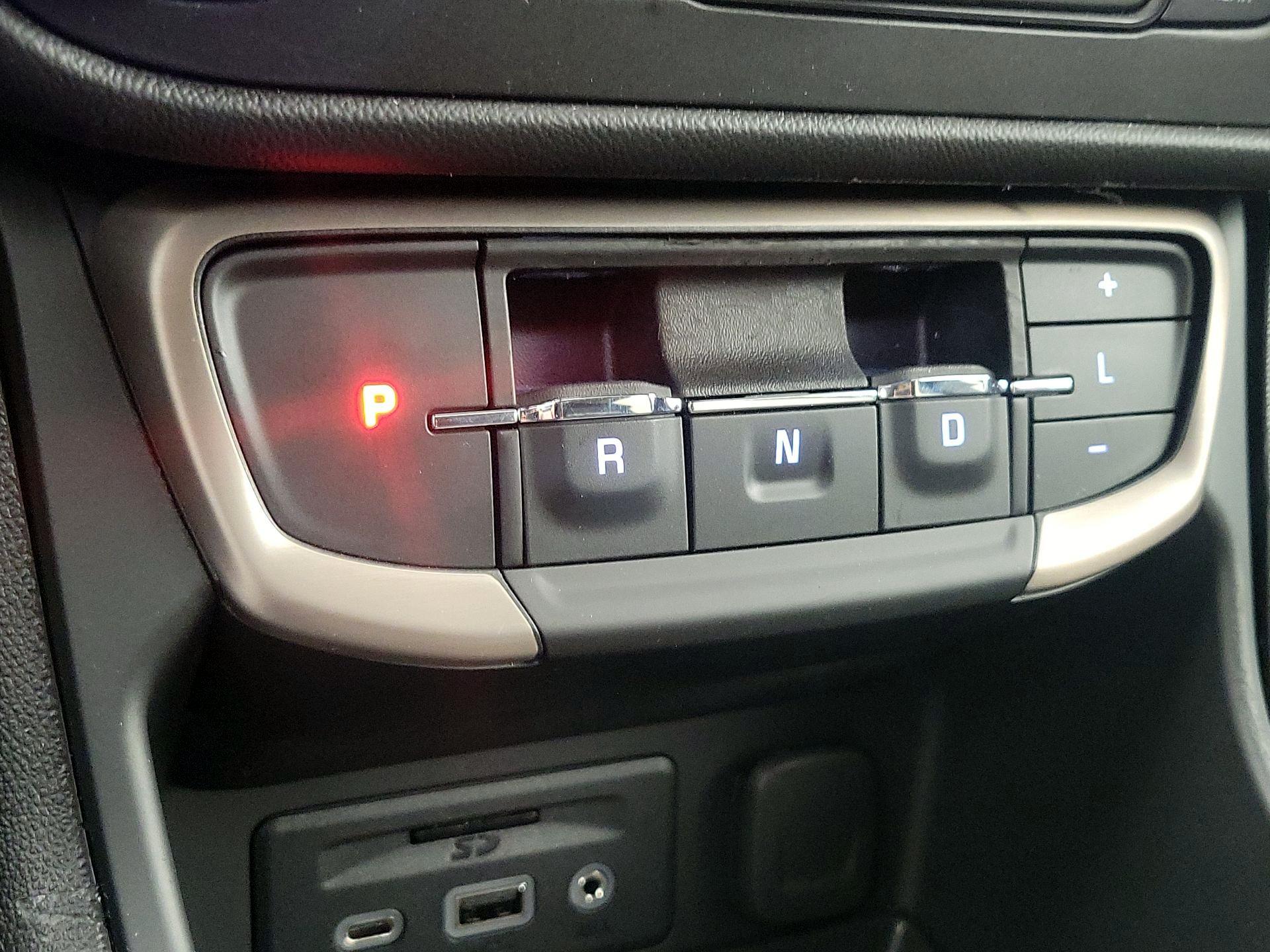 Thumbnail: 2023 GMC Terrain - 16