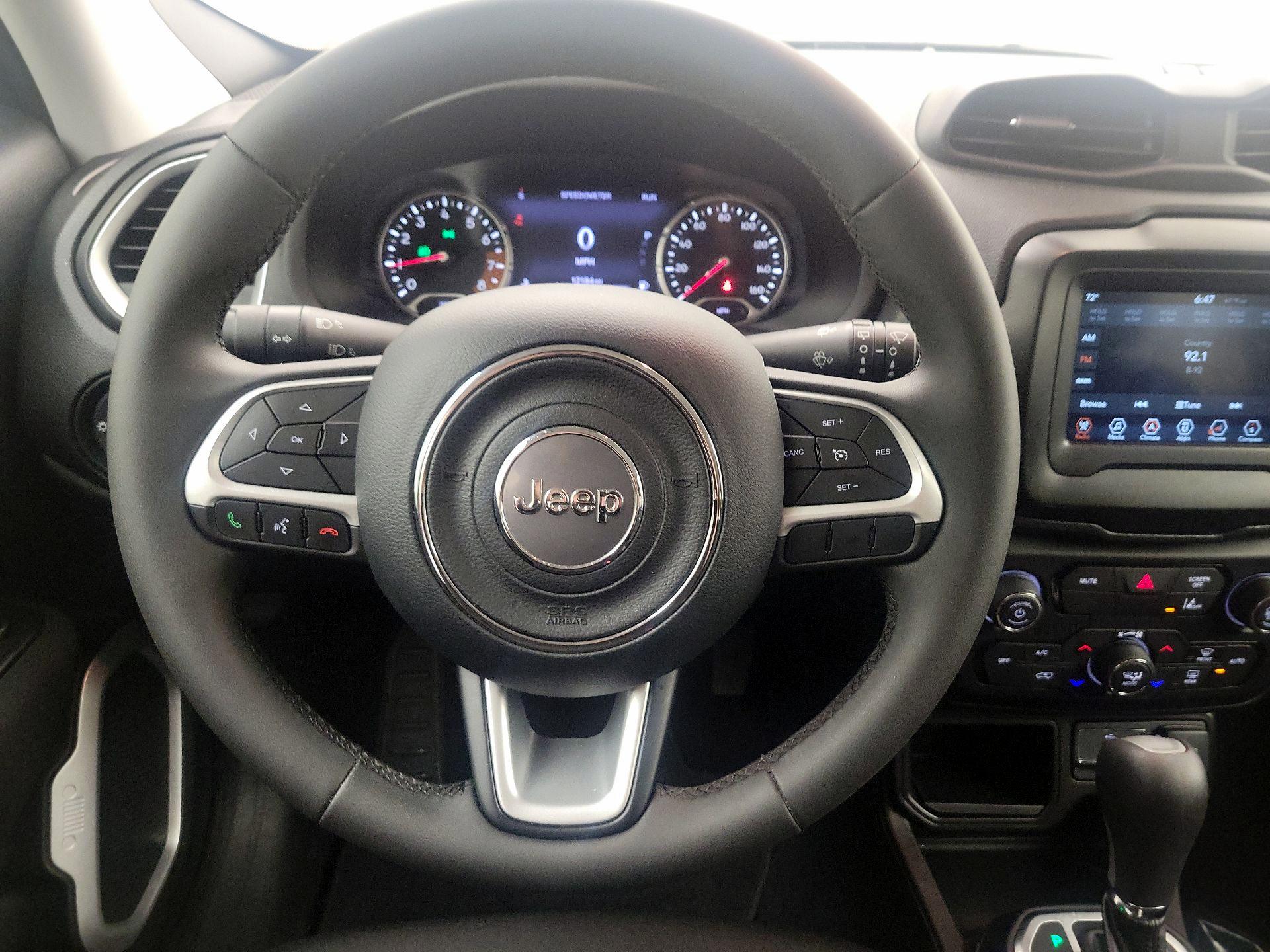 Thumbnail: 2021 Jeep Renegade - 10