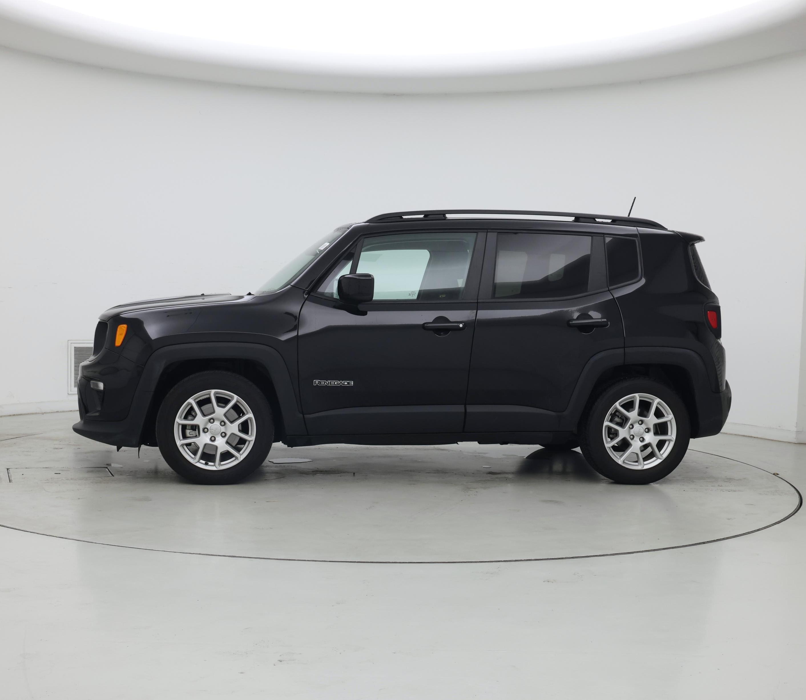 Thumbnail: 2021 Jeep Renegade - 3