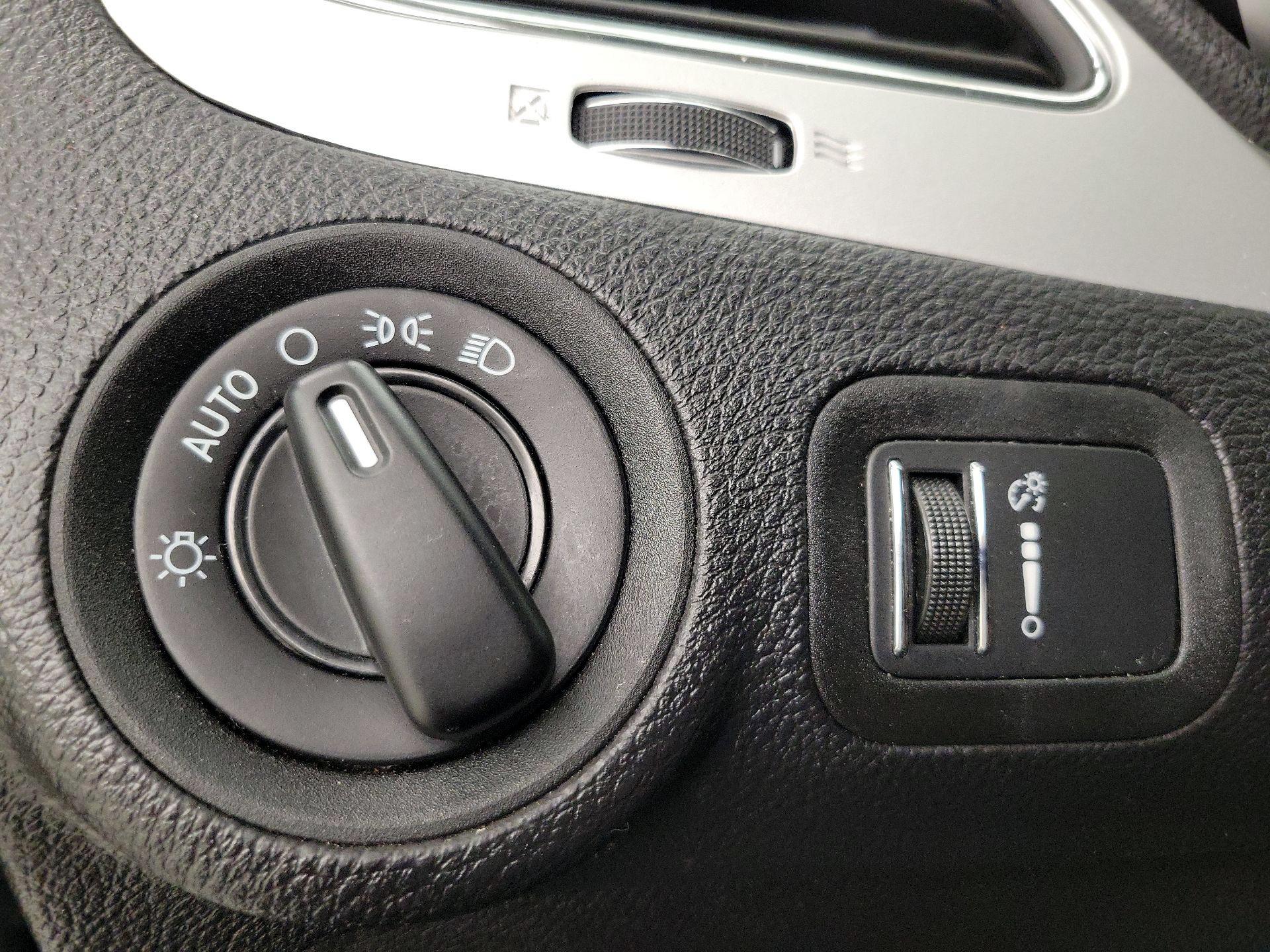 Thumbnail: 2020 Dodge Journey - 13