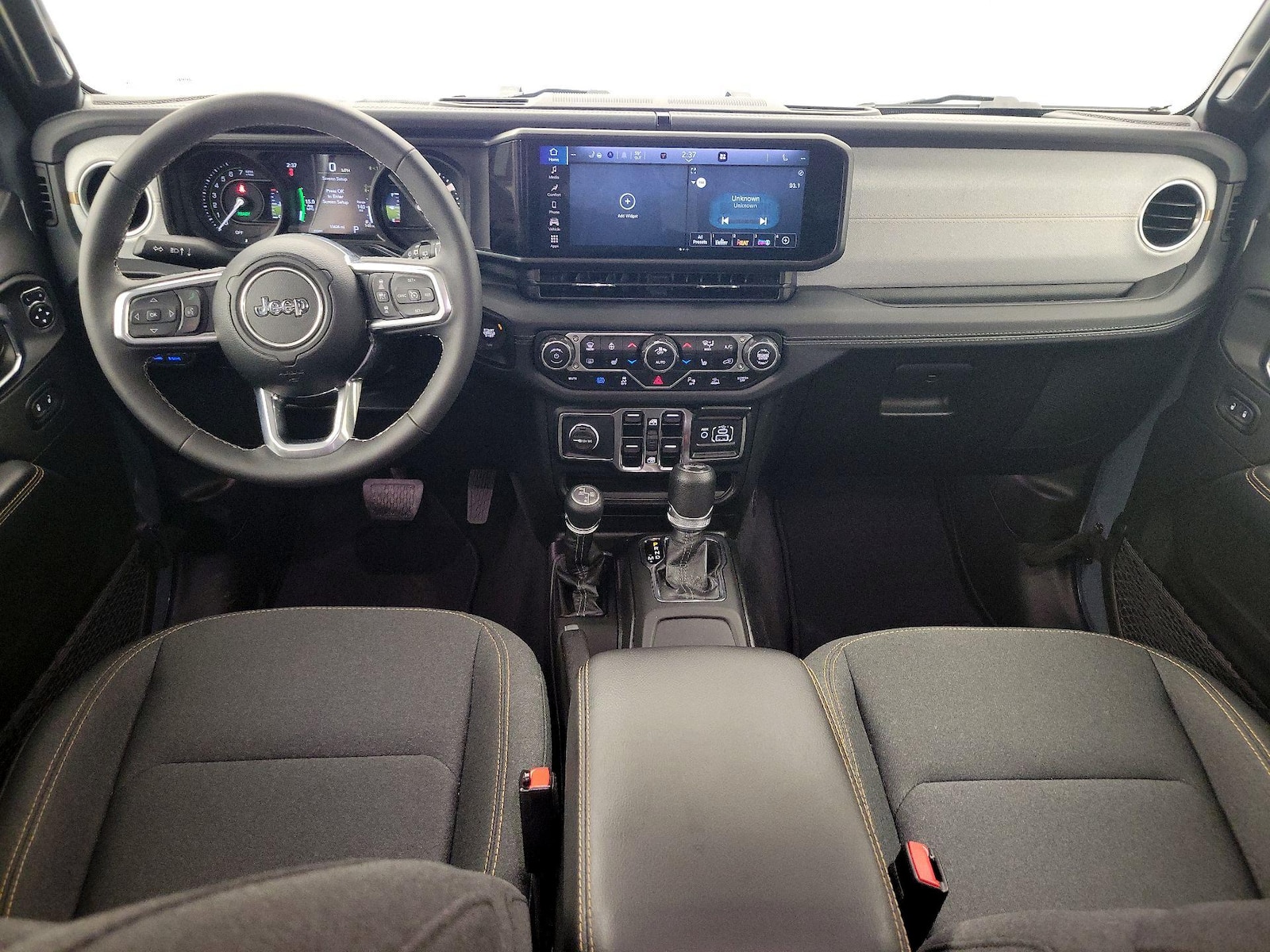 2025 Jeep Wrangler 4xe Sahara 4XE - Photo 10