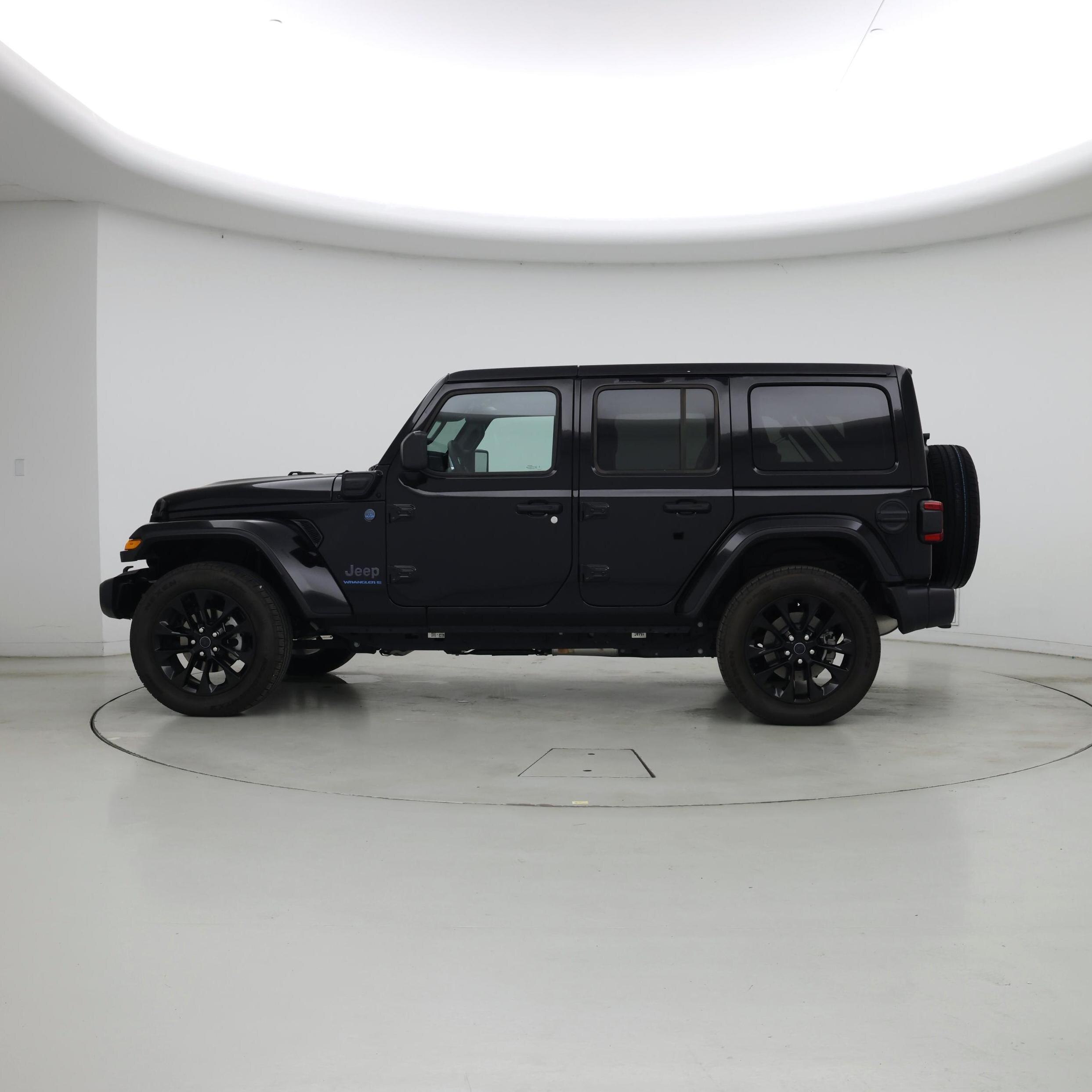 Thumbnail: 2025 Jeep Wrangler - 3