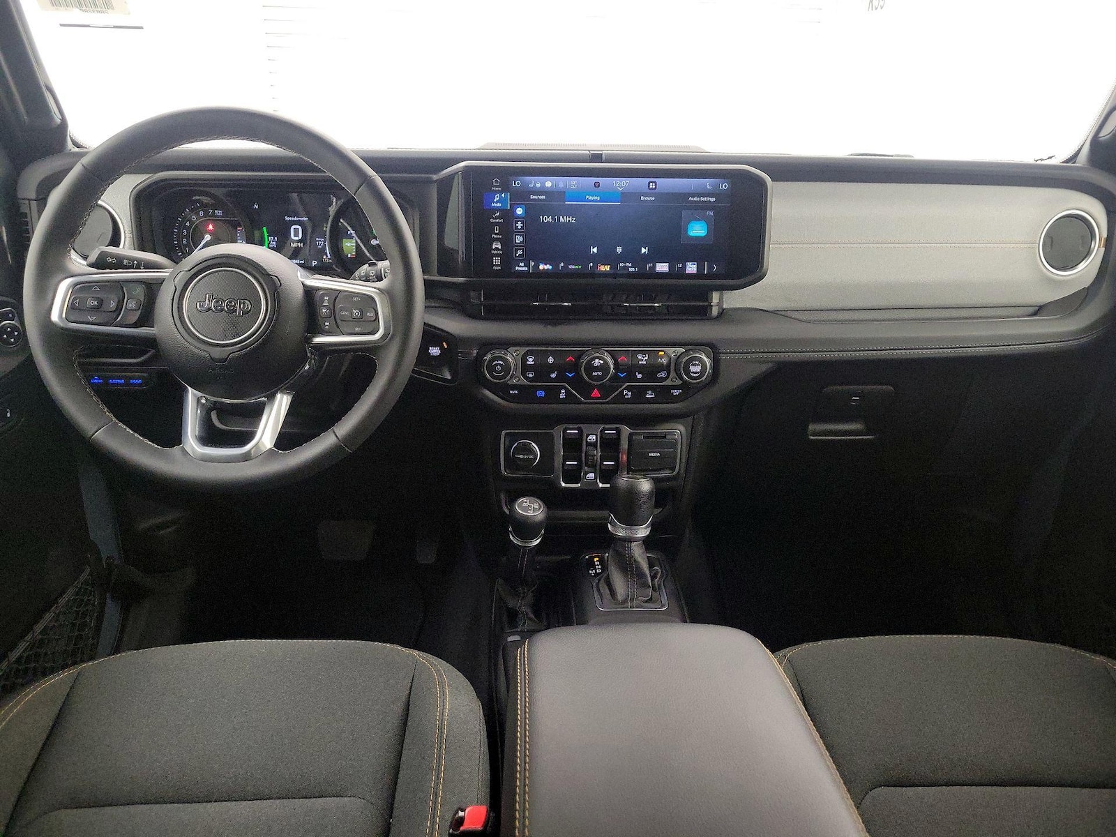 2025 Jeep Wrangler 4xe Sahara 4XE - Photo 10