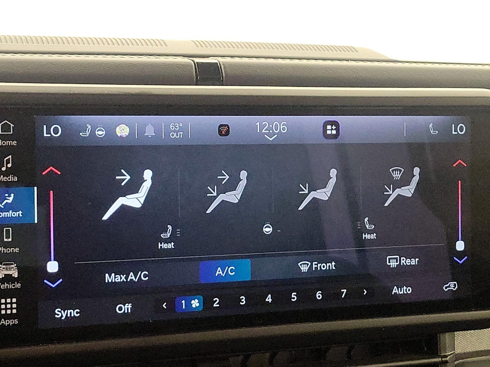 2025 Jeep Wrangler 4xe Sahara 4XE - Photo 17