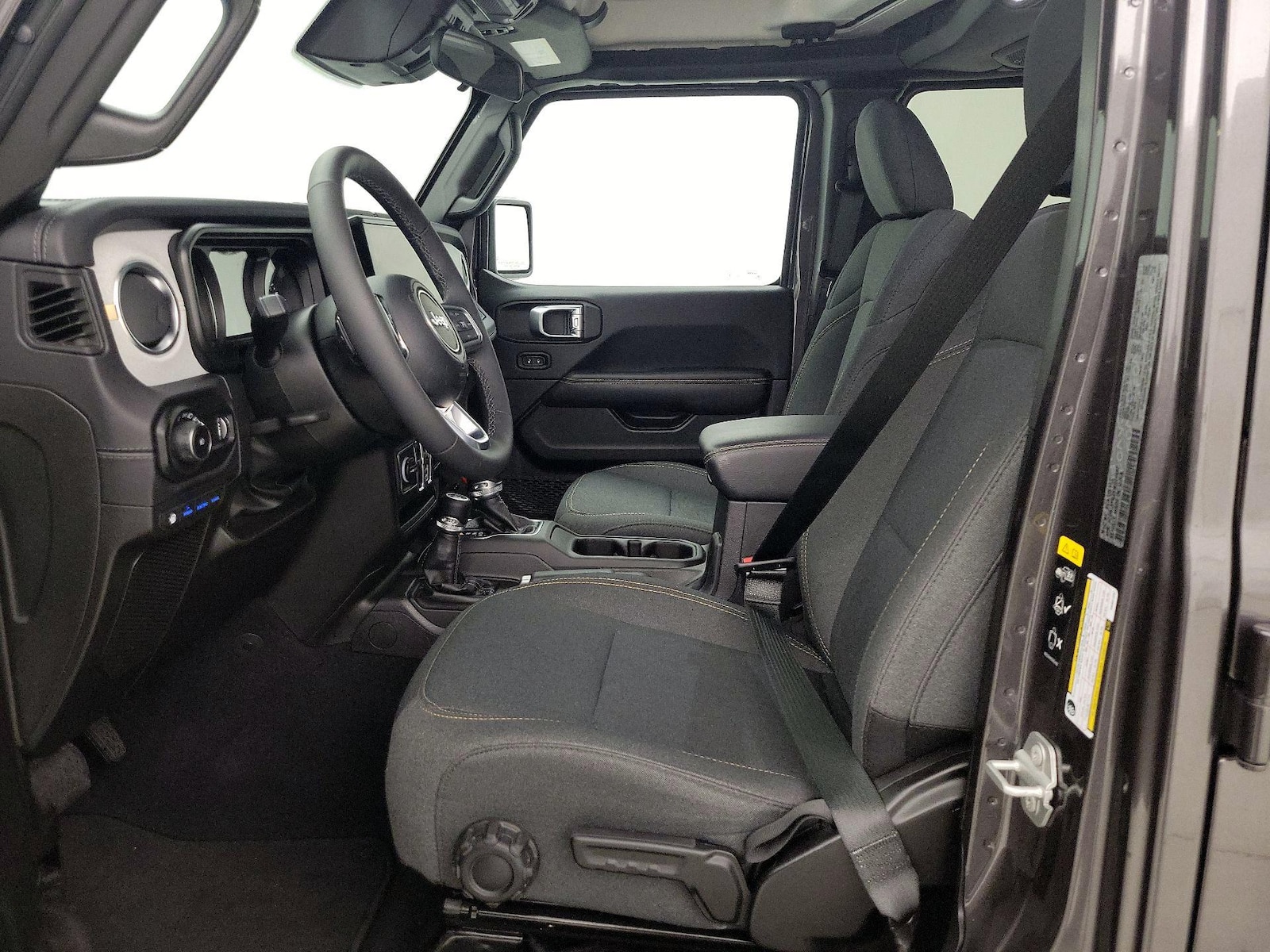 2025 Jeep Wrangler 4xe Sahara 4XE - Photo 12