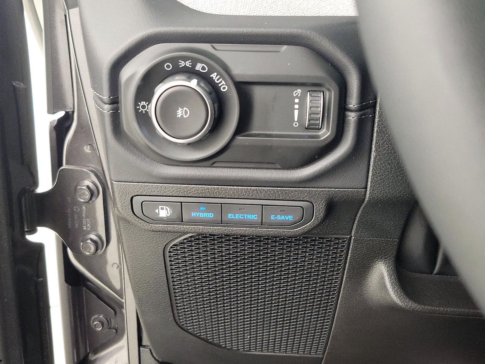 2025 Jeep Wrangler 4xe Sahara 4XE - Photo 14