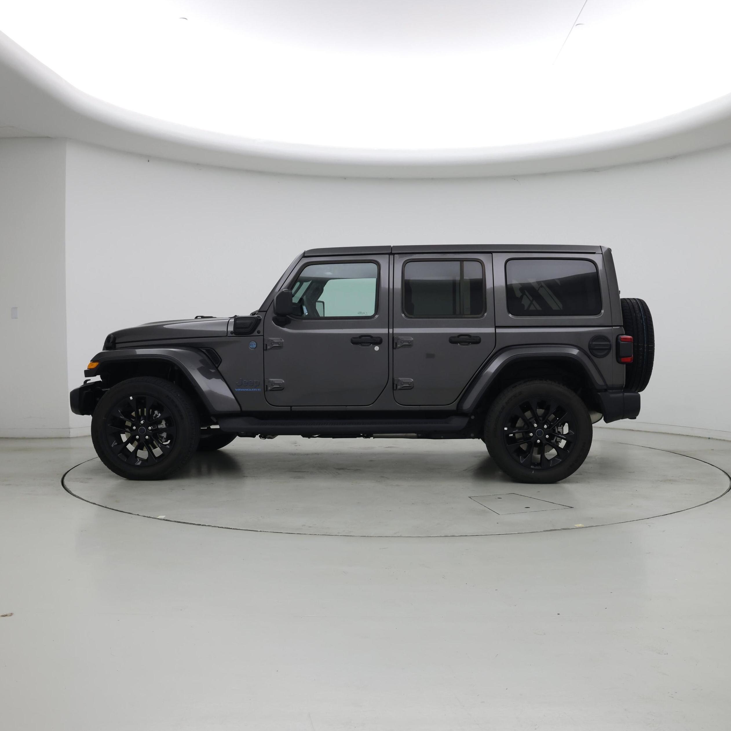 Thumbnail: 2025 Jeep Wrangler - 3